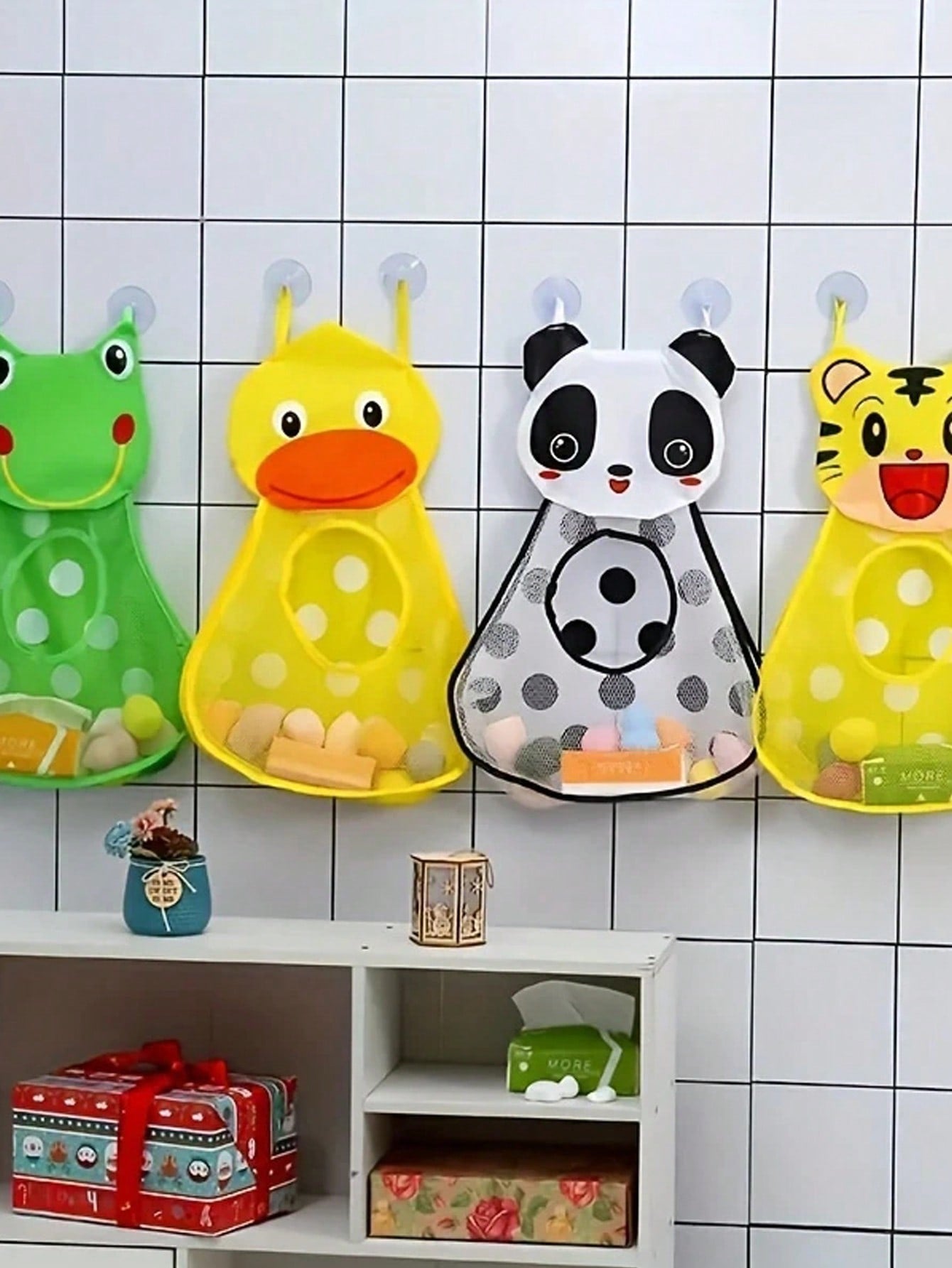 1pc Cute Animal Shaped Mesh Storage Bag Set: Includes Adorable Frog, Duck, Panda And Tiger Designs, These Hanging Storage Bags With Convenient Suction Cups Are Perfect For Neatly Storing Bathroom Supp