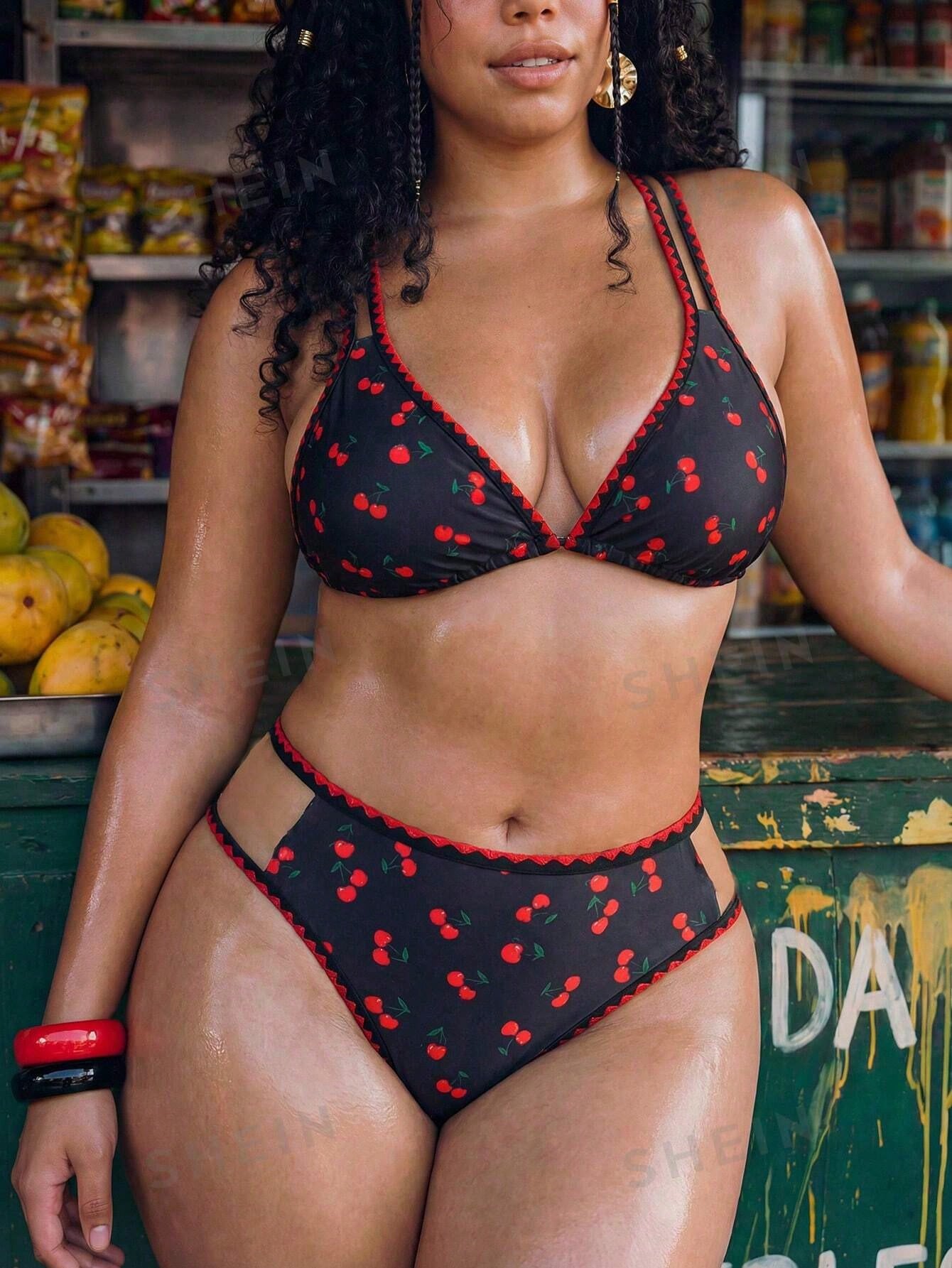 Swim Mod Plus Size Women 2pcs Printed Spaghetti Strap Shell Trim Triangle Bikini Set, Vacation Beach