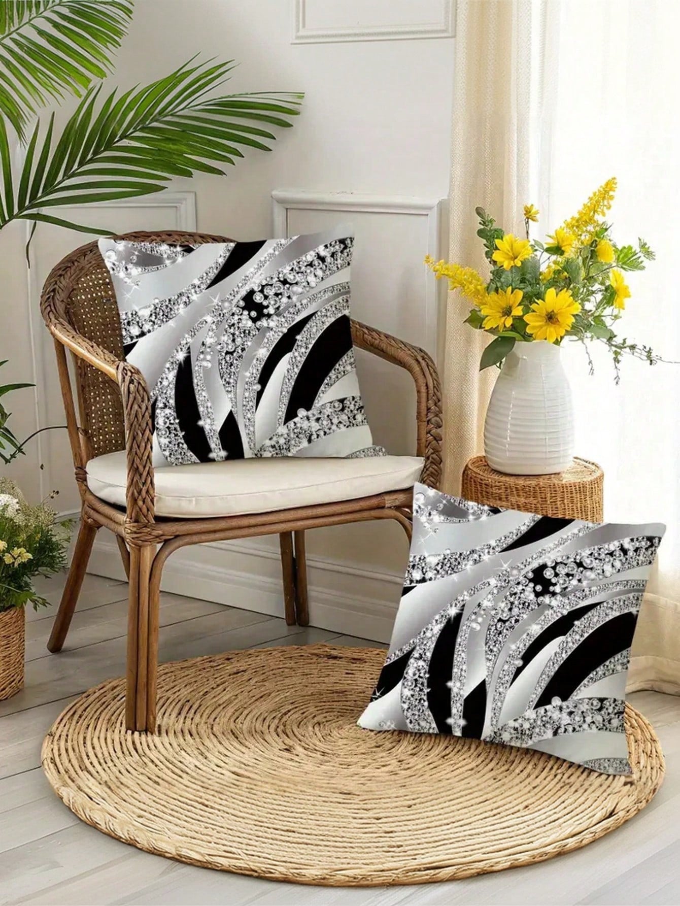 1/2/4pcs Bohemian Style Geometric Pattern Pillow Covers, 2D Flat Print, Luxury Silver Black, Farmhouse Style Decorative Pillow Covers, Suitable For Various Room Types- Pillow Insert Not Included, Geo