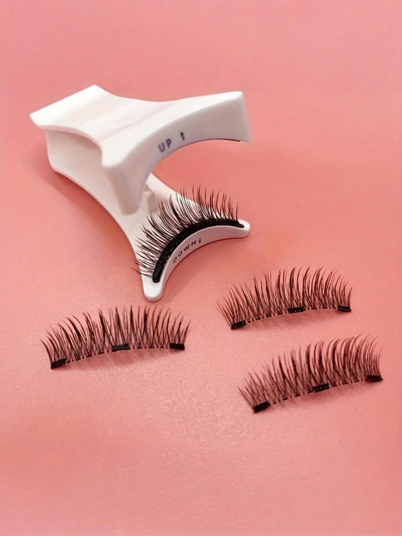 1/2pcs Professional Magnetic Eyelash Curler, Lightweight & Portable Magnetic Eyelash Curler, Only Includes Curler