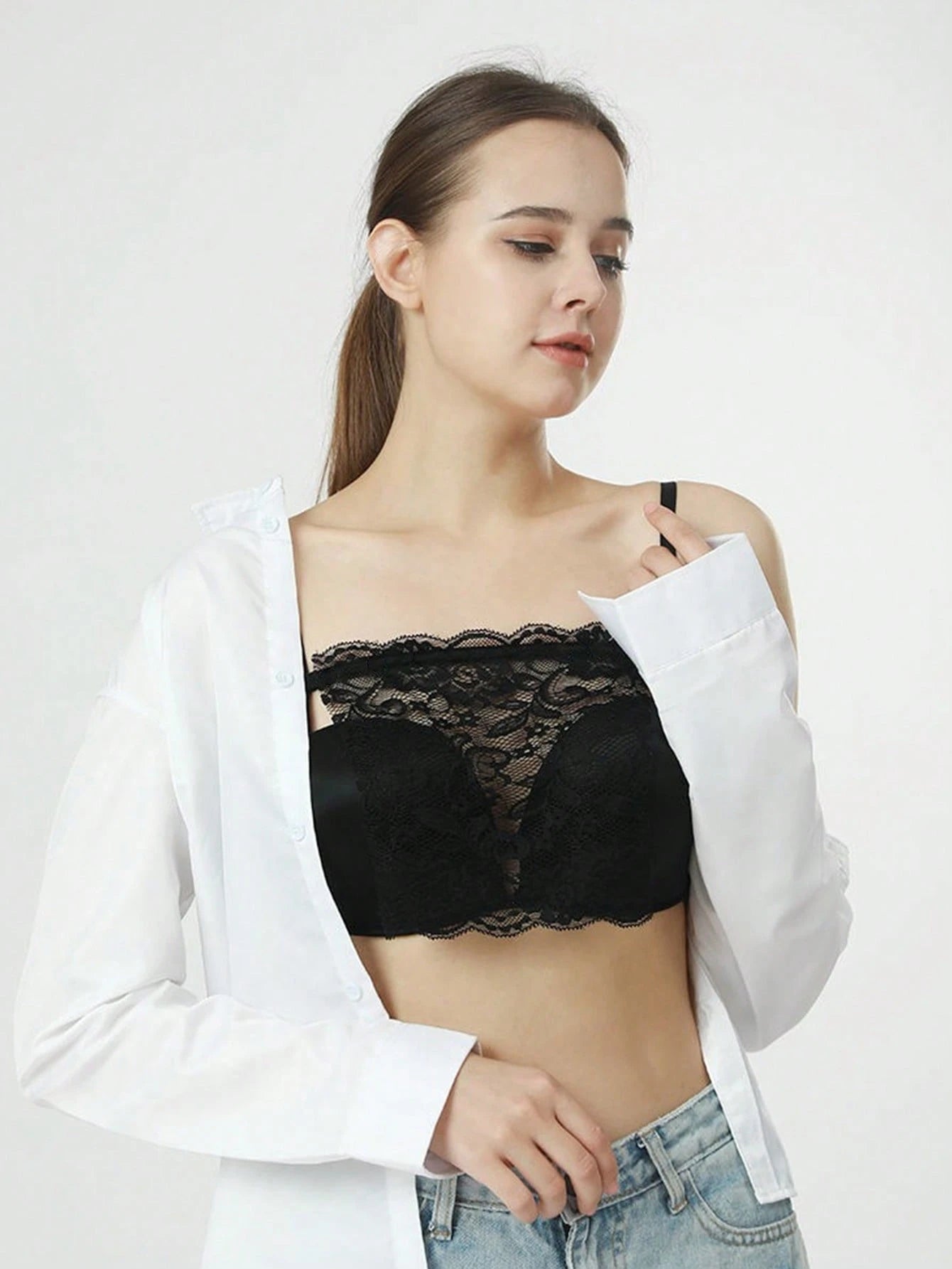 1/3/6pcs Elegant Floral Anti-Glare Breast Pads- Fashionable Comfortable Bra Inserts, Women's Lace Knit Padding, One-Piece Anti-Slip Bandeau, Lace Women's Seamless Exquisite Cropped Sexy Strapless Inv