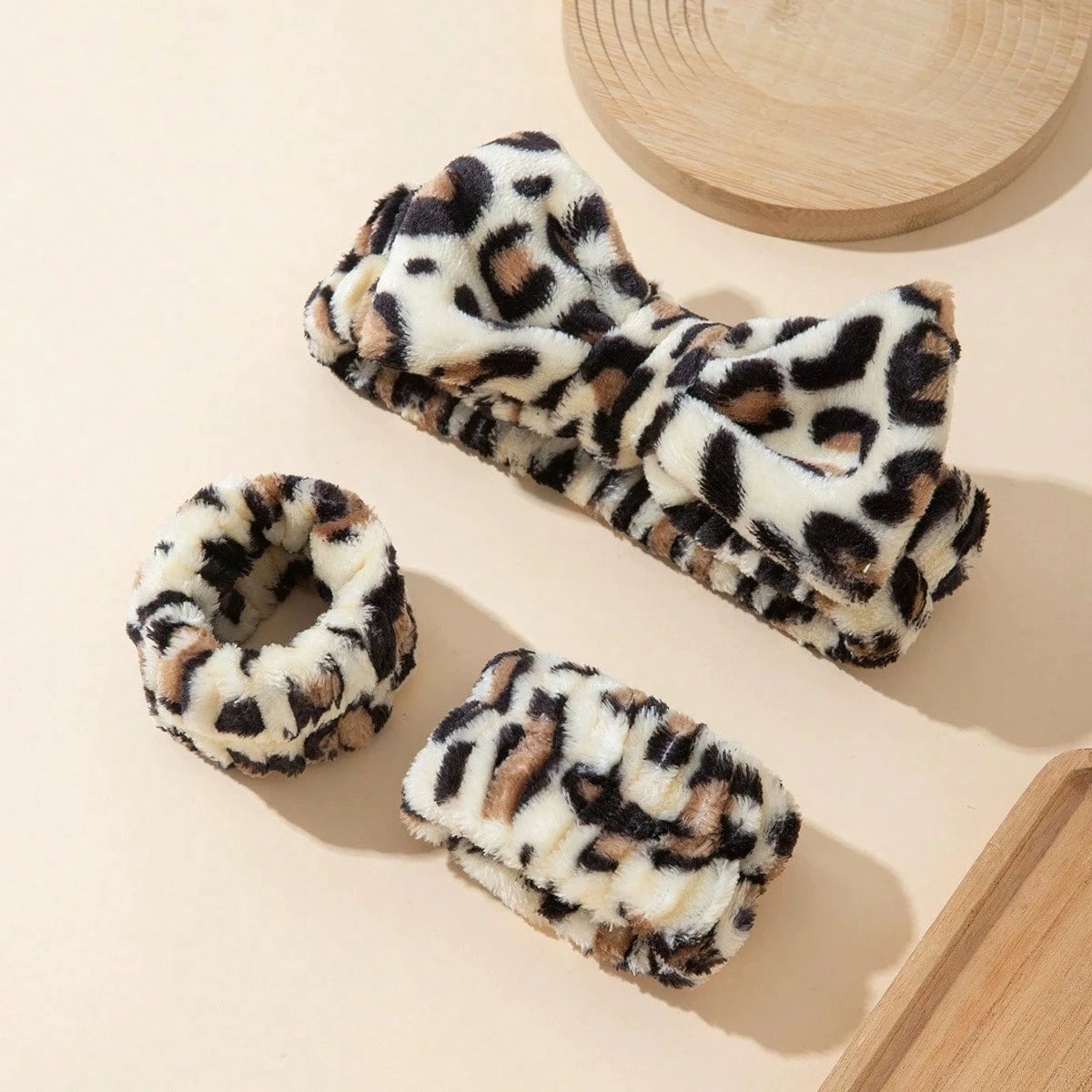 1/3pcs Leopard Print Bow Headband, Wrist Wrap Set With Printed Headscarf, Absorbent Wristband, Reusable Washing Wristband, Soft Microfiber Towel Wristband, Facial Cleansing Wristband For Women, Girls