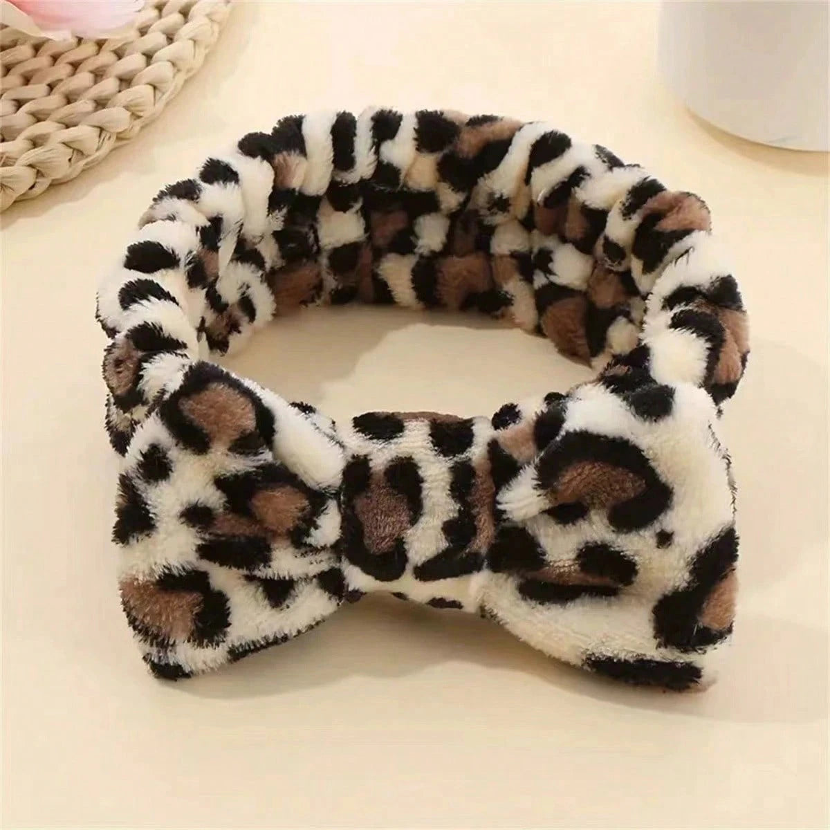 1/3pcs Leopard Print Bow Headband, Wrist Wrap Set With Printed Headscarf, Absorbent Wristband, Reusable Washing Wristband, Soft Microfiber Towel Wristband, Facial Cleansing Wristband For Women, Girls