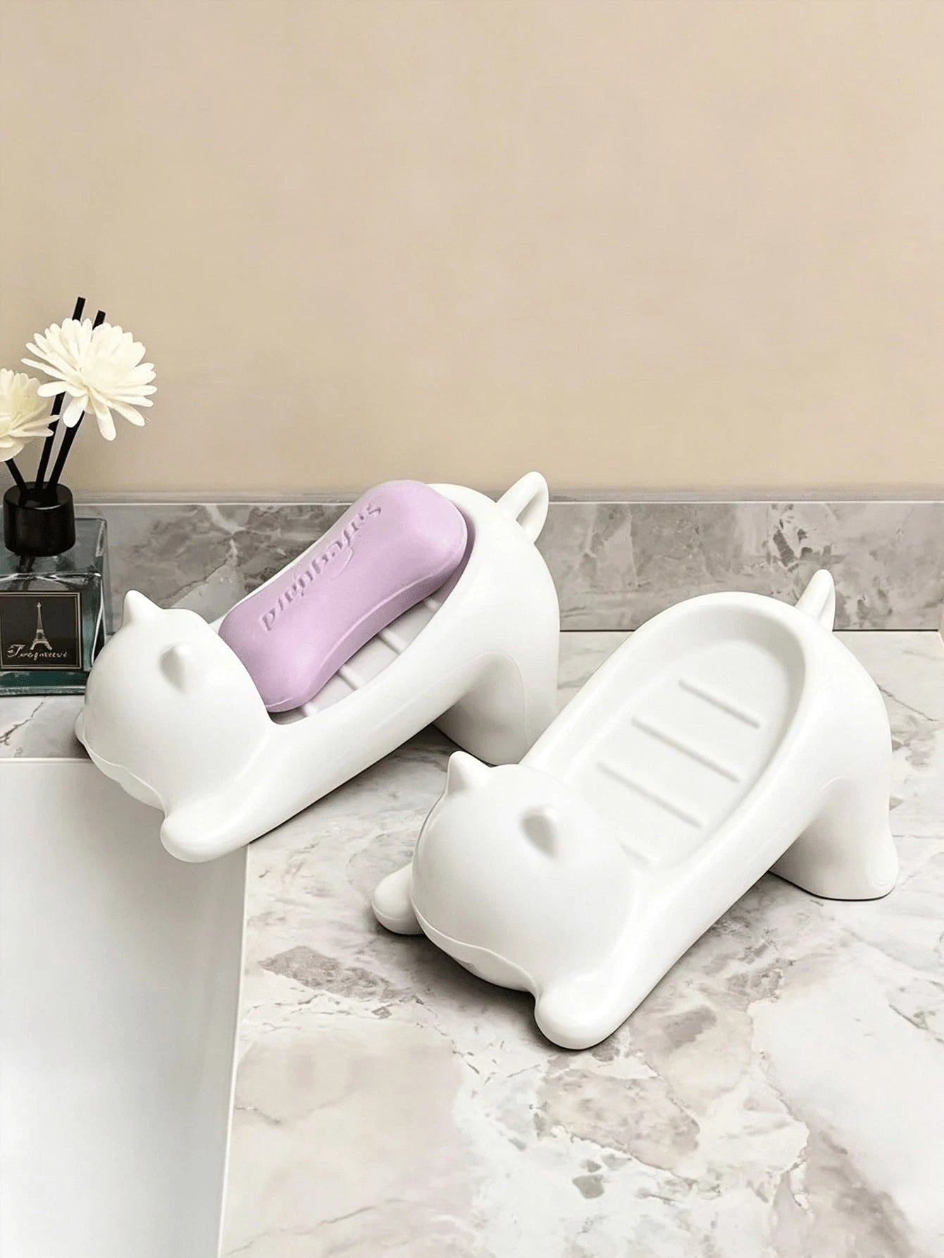 1/4pcs Self-Draining Plastic Soap Dish Set, No-Drill Adhesive Wall-Mounted Soap Holder, Suitable For Bathroom Sink, Bathtub And Shower, Quick-Drying With Storage Soap Tray, Suitable For Kitchen Counte