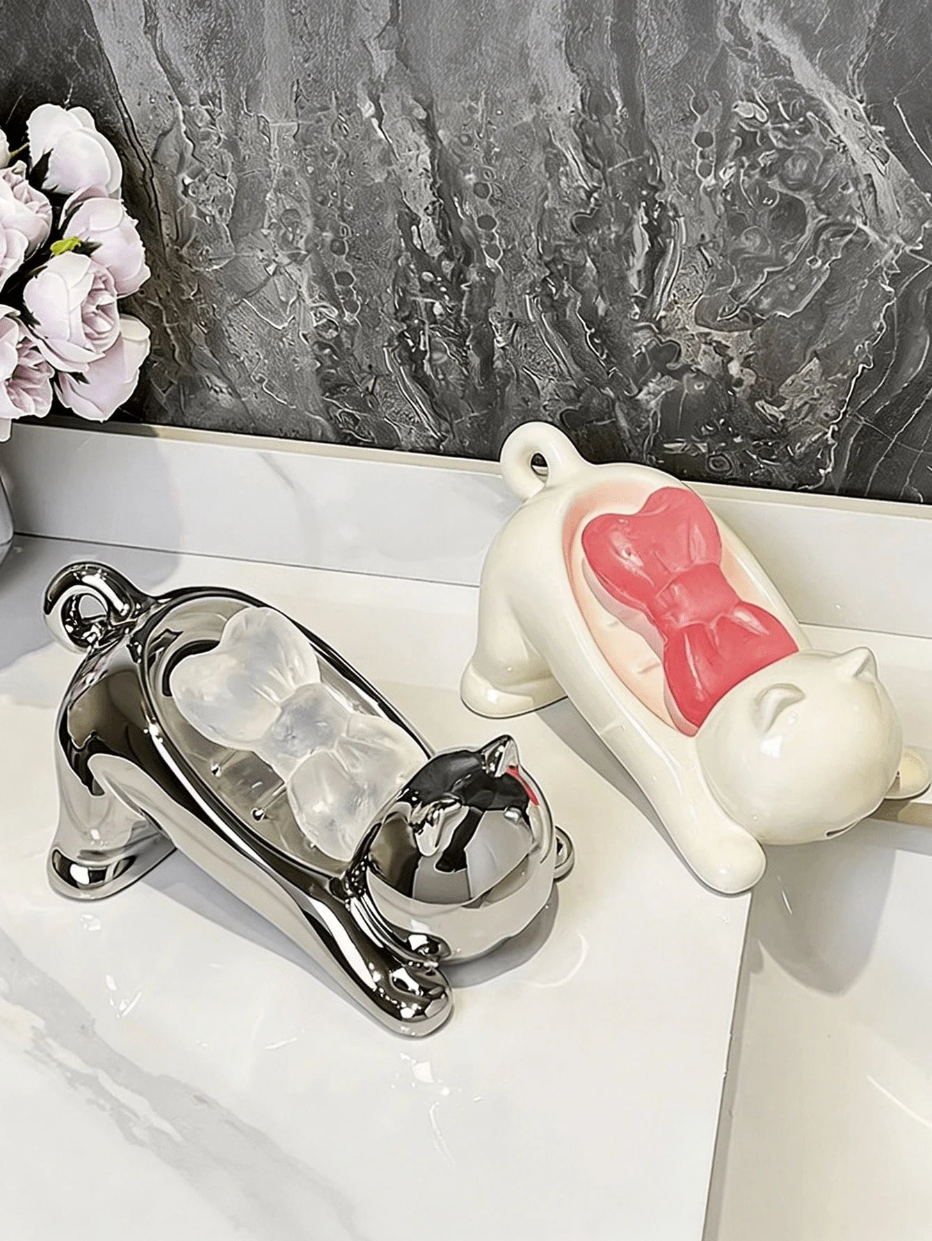 1/4pcs Self-Draining Plastic Soap Dish Set, No-Drill Adhesive Wall-Mounted Soap Holder, Suitable For Bathroom Sink, Bathtub And Shower, Quick-Drying With Storage Soap Tray, Suitable For Kitchen Counte