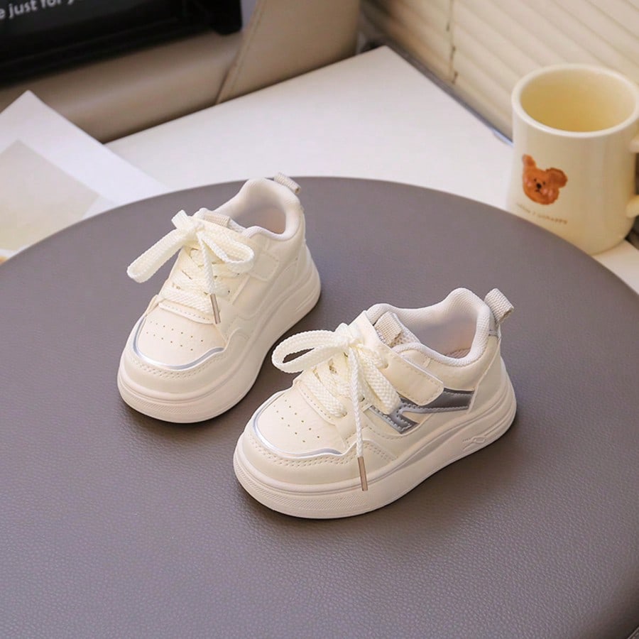 1 Pair Color-Matched Hook And Loop Closure Baby Shoes, Low-Top Thick Sole Unisex Toddler Sports Shoes, Fashionable And Comfortable Baby Sneakers
