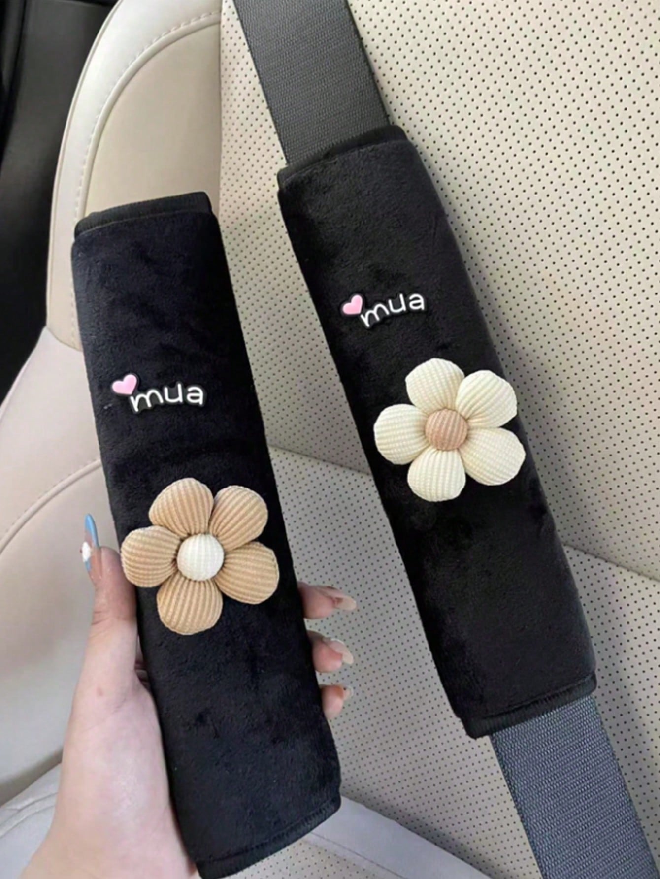 1pc/2pcs Car Seat Belt Small Flower Decoration Shoulder Protection Cover Car Anti Lock Seat Belt Protection Cover,Car Accessories Women