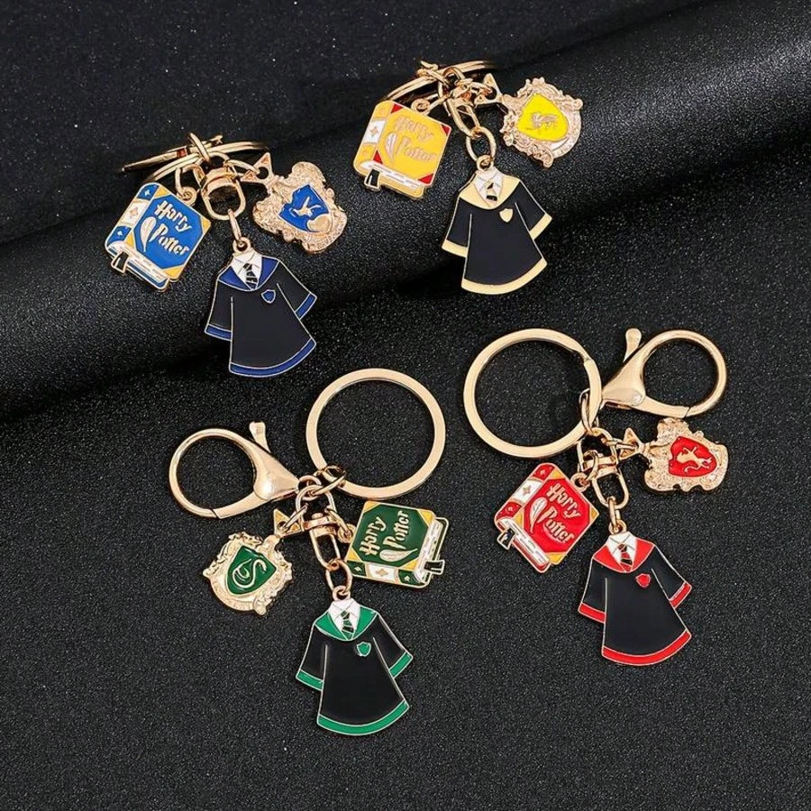 1pc/4pcs House Shaped Keychain, Suitable For Children And Collectors, Themed Handicraft, Creative Gift For Birthday Party And Bachelor Party, Inspired By The Magical World