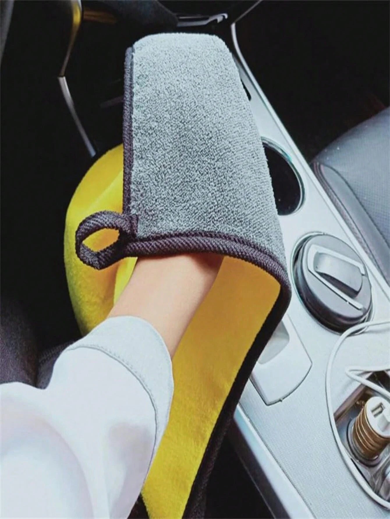 1pc 60*160cm Extra Large Car Wash Towel- Double-Sided Thickened Absorbent Car Wiping Towel, Super Absorbent, Suitable For Quick Car Wash, Multi-Functional Towel, Yellow
