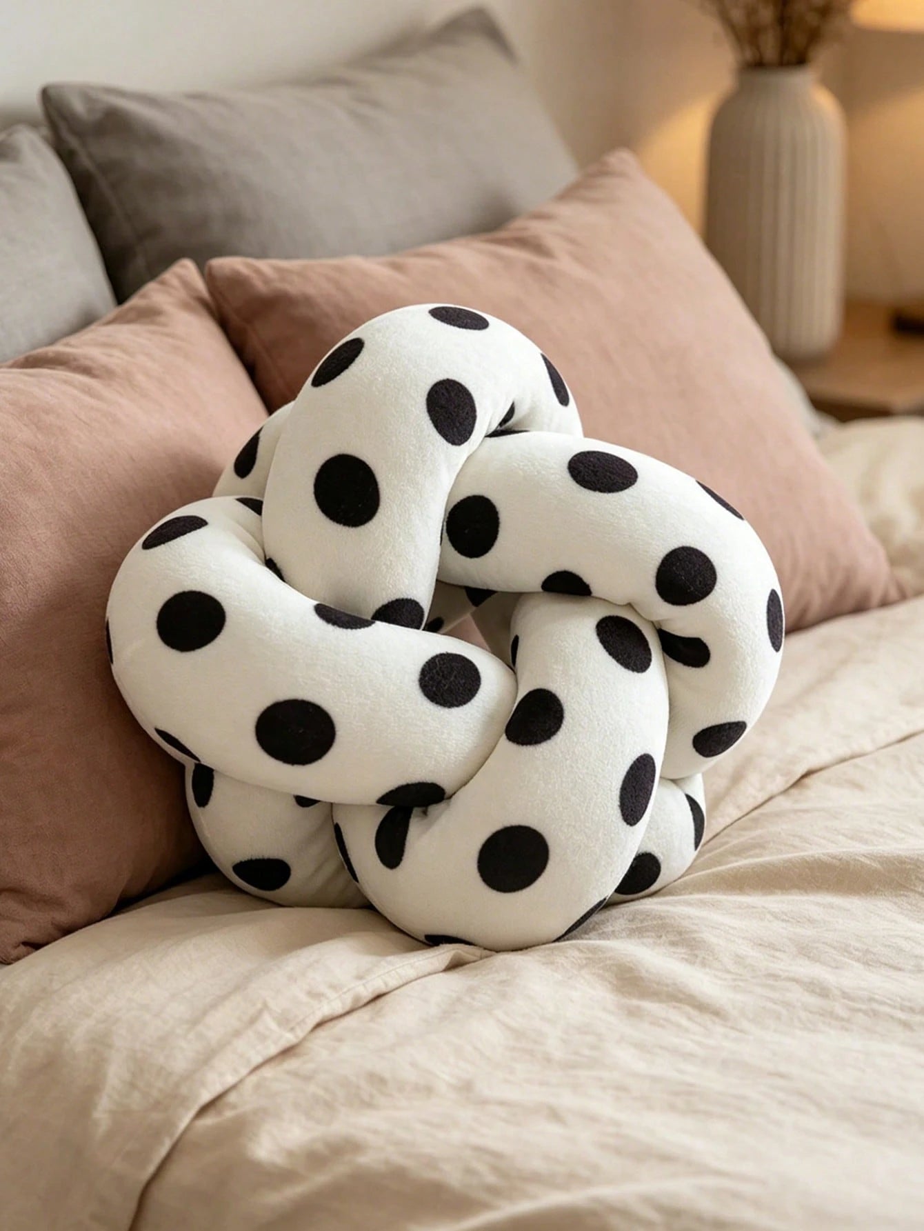 1pc Black And White Polka Dot Knotted Throw Pillow, Nordic Ins Style Ball Shaped Cushion, Creative Sofa Decorative Pillow