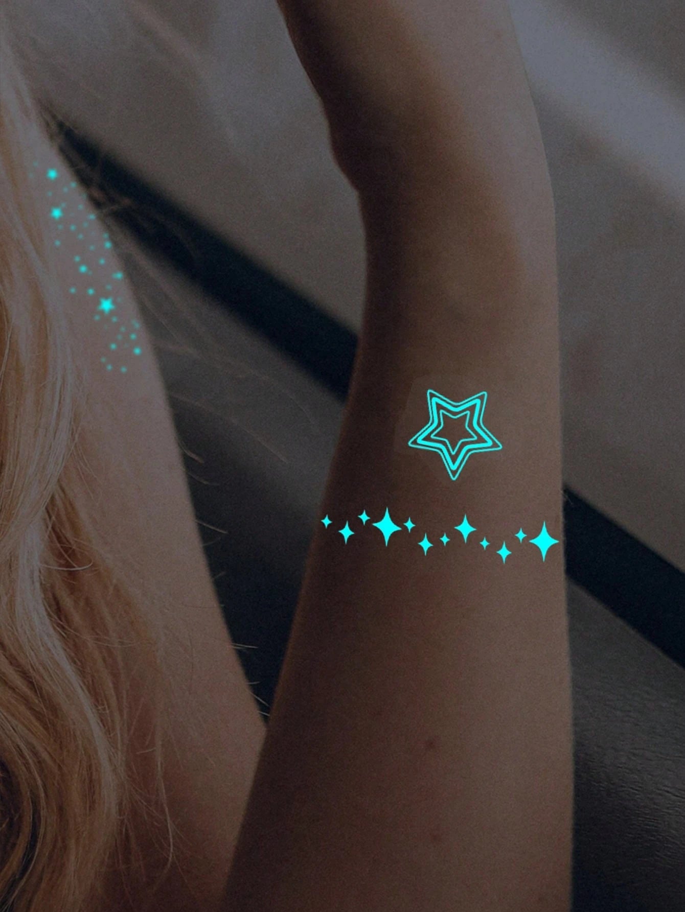 1pc Blue Glow-In-The-Dark And White Ink Glow-In-The-Dark Original Body Art Temporary Tattoo Sticker, Sparkling Star Pattern For Eyes, Glittery Face And Body Waterproof Fake Tattoo, Lasts 2-5 Days, Cov