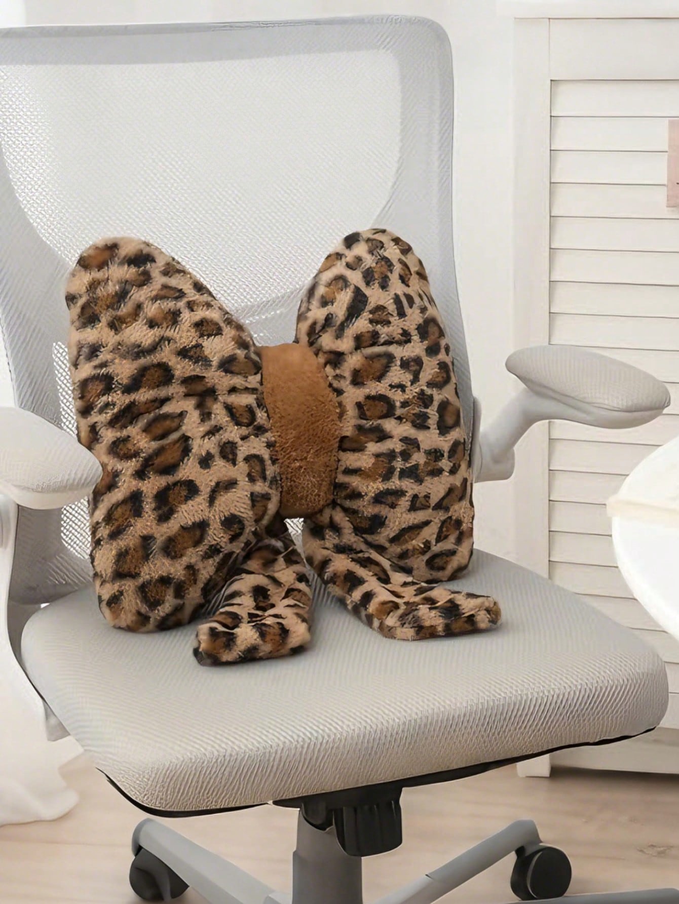 1pc Bow-Shaped Decorative Pillow, Pink Lace Bow Cushion For Sofa, Bed, Living Room, Bedroom, Spring/Summer, Outdoor Garden, Bedroom Decor, Room Decoration, Thanksgiving, Halloween