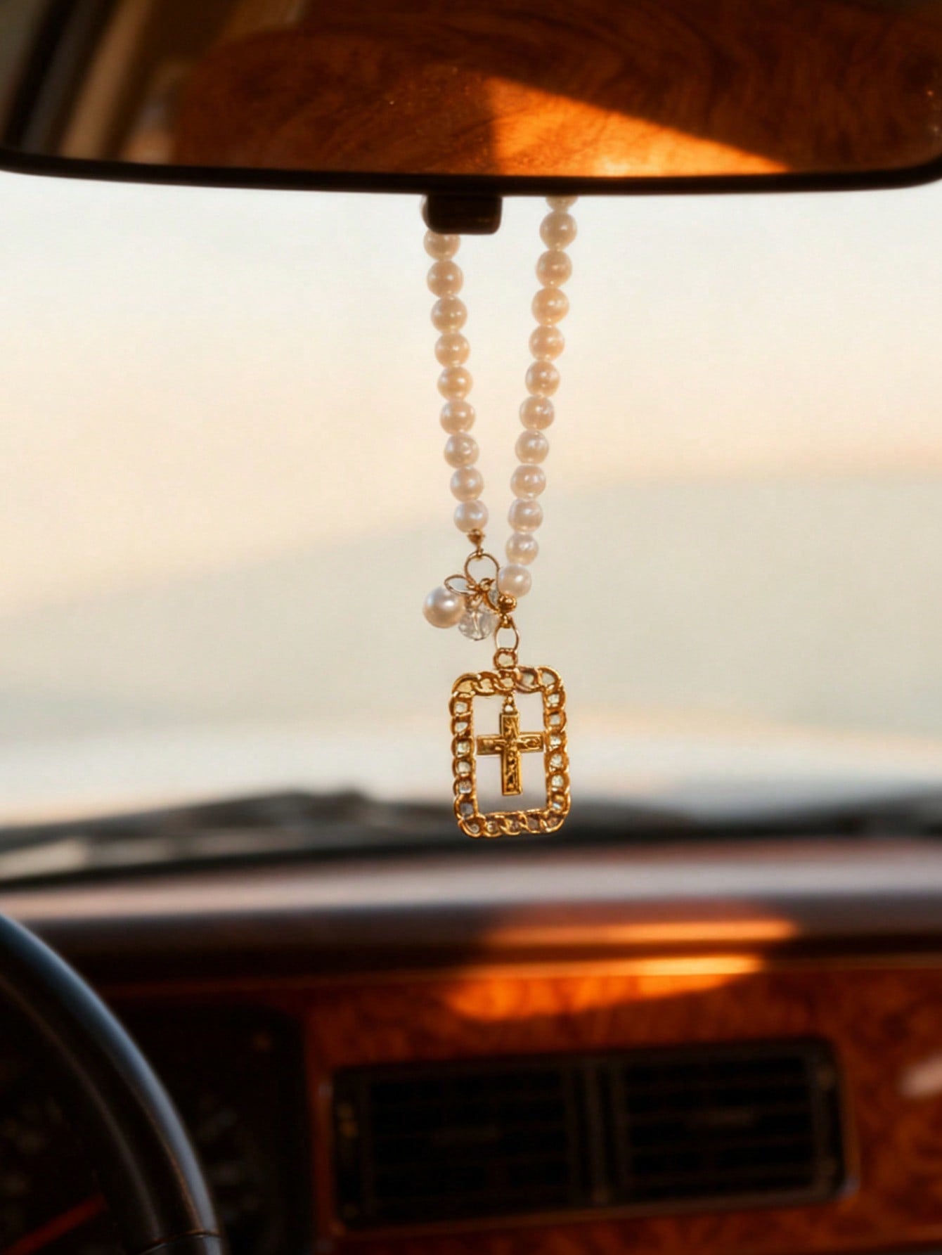1pc Car Interior Pendant Alloy Cross Car Rearview Mirror Suspension Decoration Car Interior Decoration Accessories