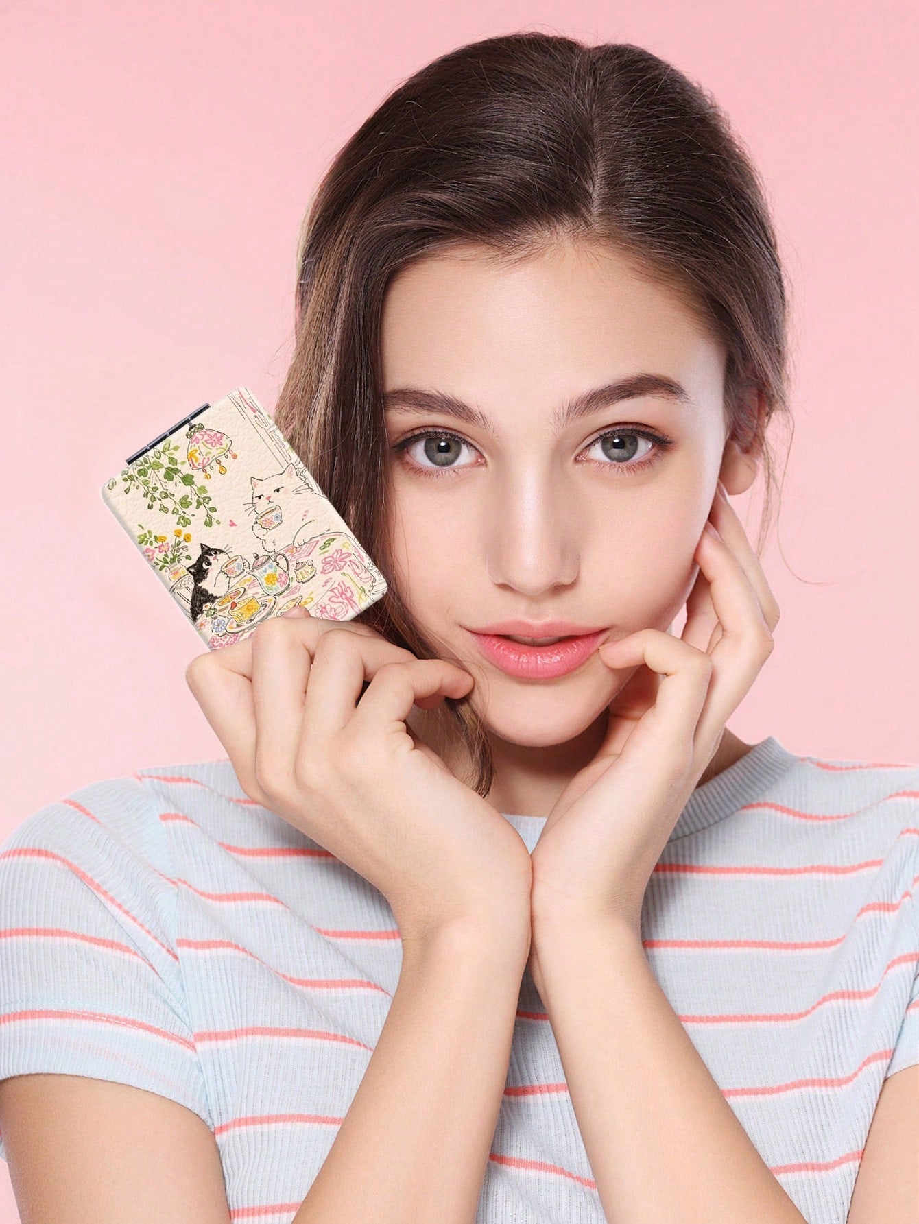 1PC Cartoon Illustration Series Portable Folding Makeup Mirror, Lightweight Ultra-Thin Convenient Durable PU Leather, Suitable For Various Occasions, Travel, Party, Work, School, Suitable For All Ages
