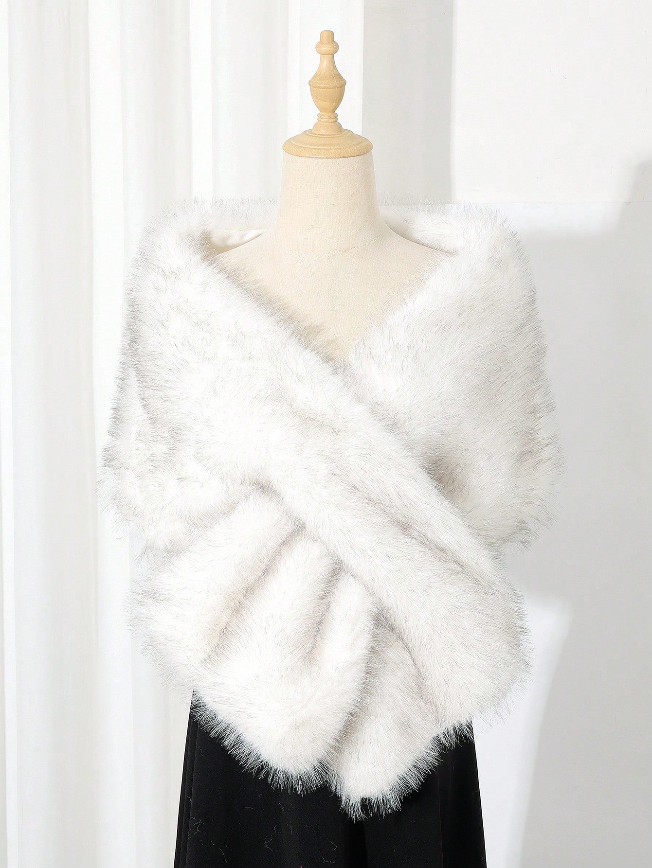 1pc Faux Fur Bridal Shawl With Collar, Autumn/Winter Cape For Wedding Dress, Scarf