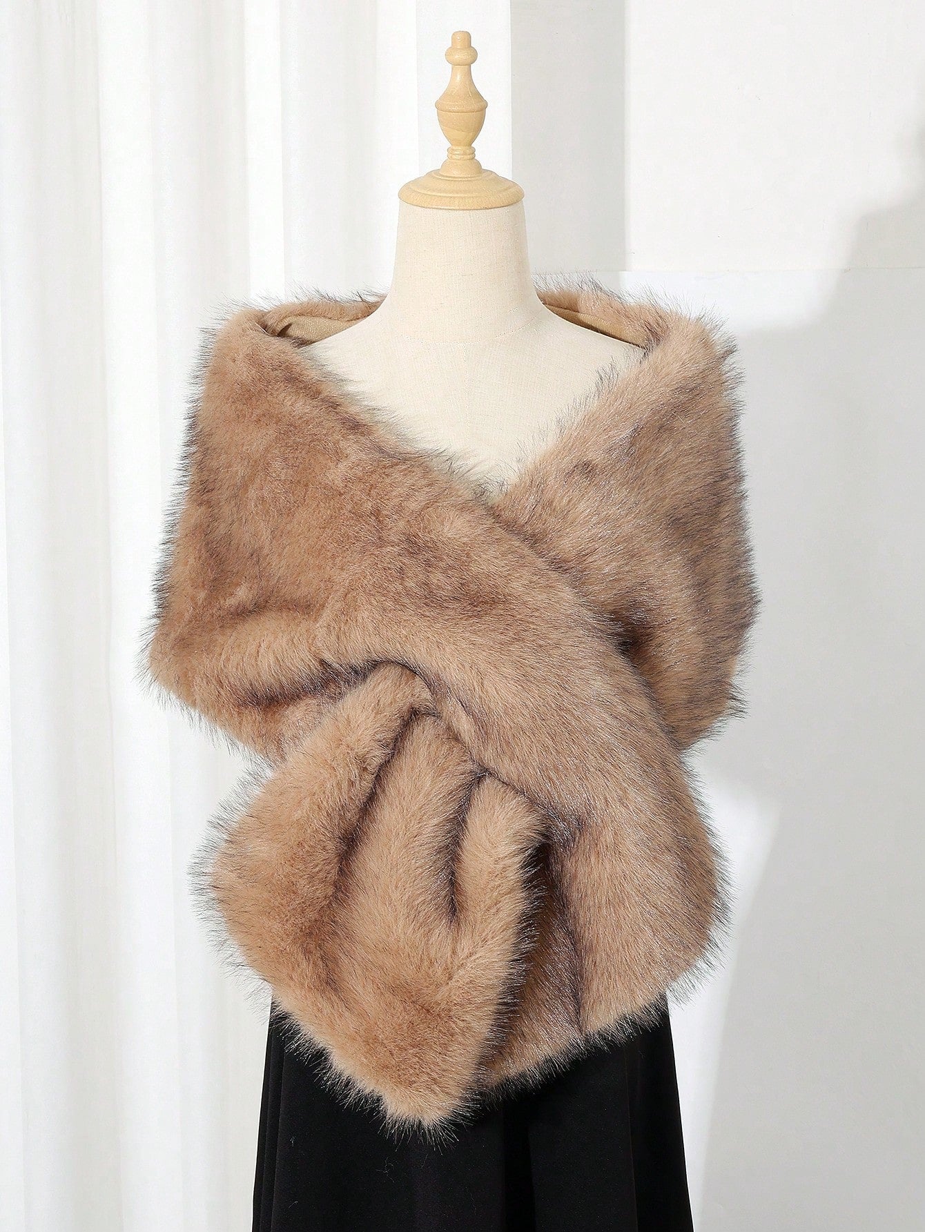 1pc Faux Fur Bridal Shawl With Collar, Autumn/Winter Cape For Wedding Dress, Scarf
