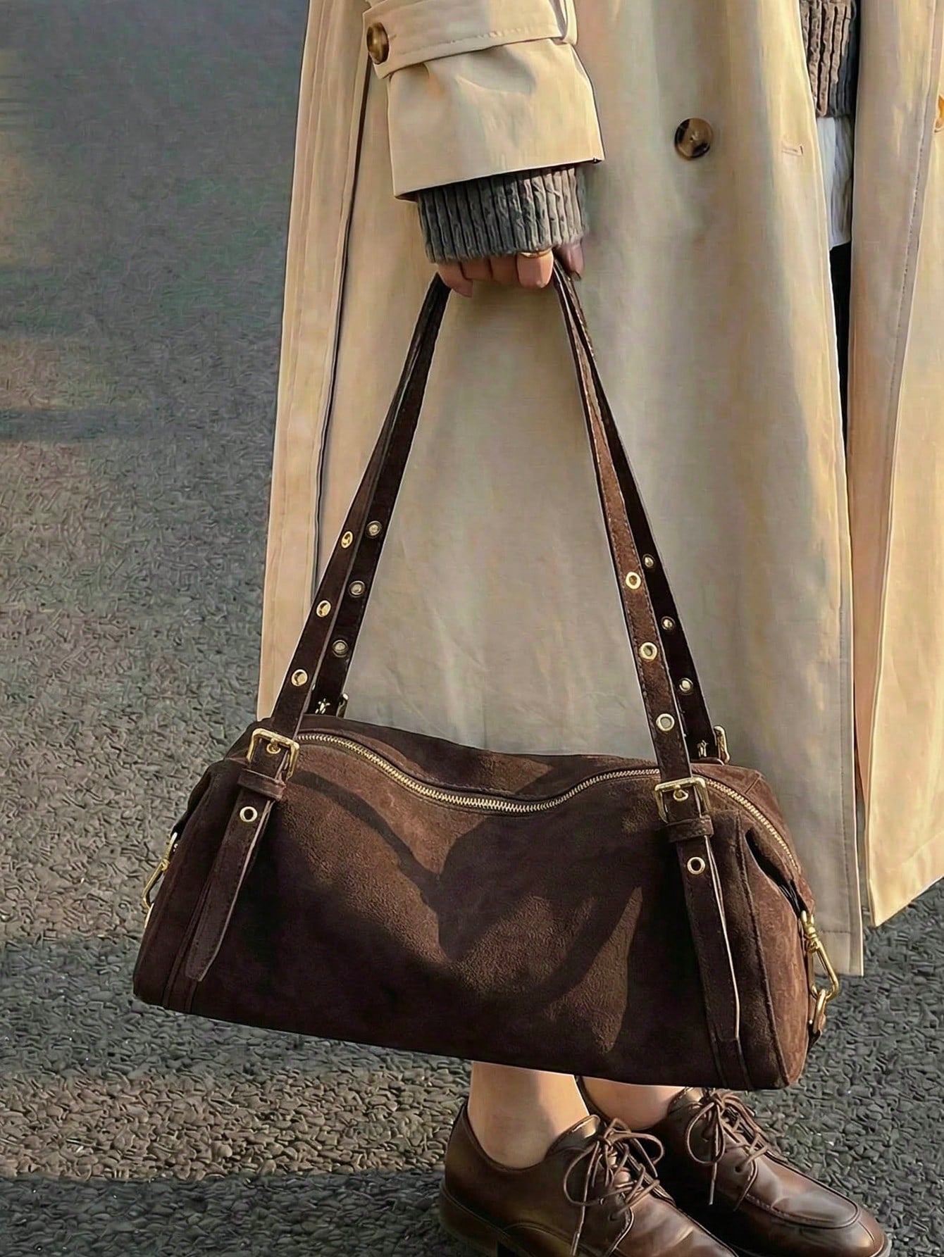 1pc Faux Suede Handbag With Gold-Tone Hardware, Convertible Tote & Shoulder Bag, Zipper Closure, Vintage Casual Style, Suitable For Commuting, Dating, Shopping In Autumn/Winter