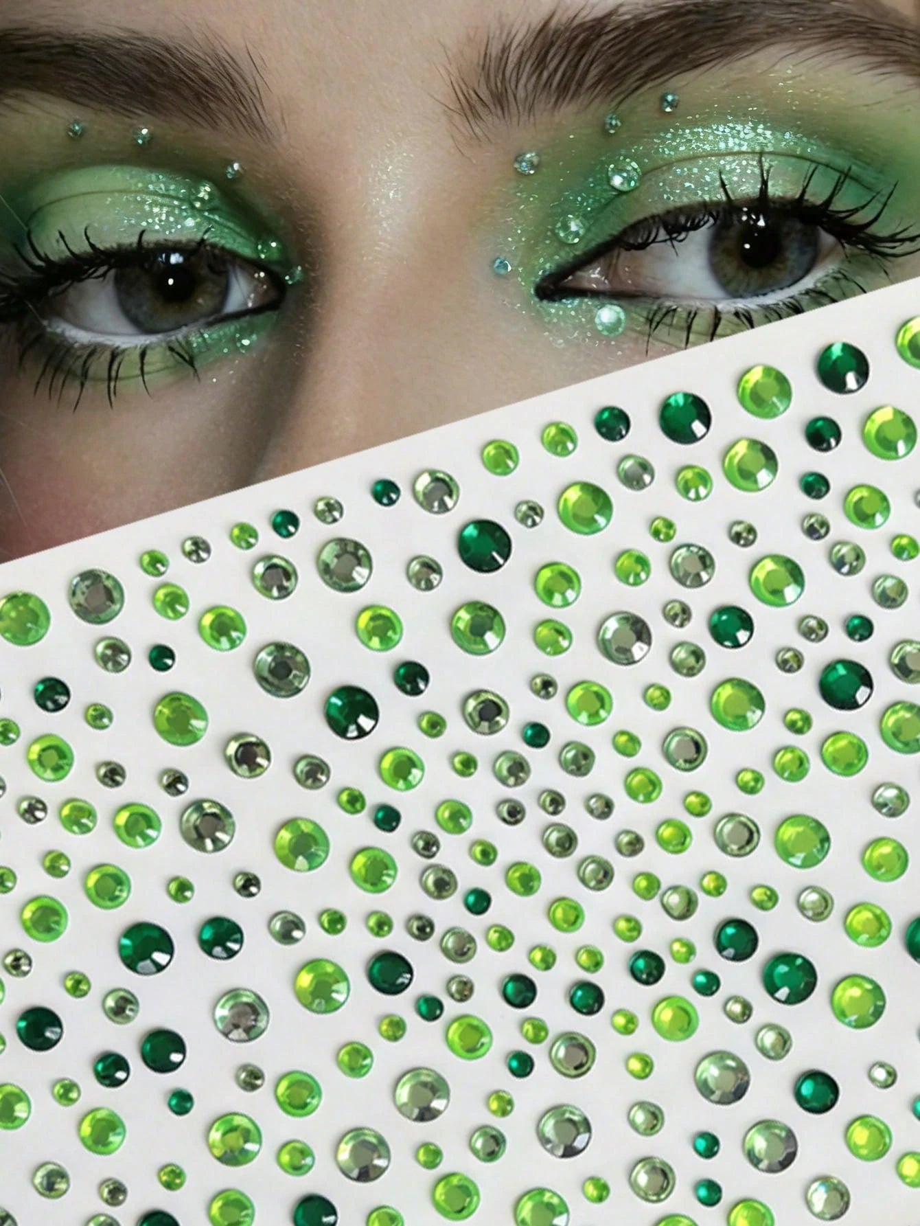 1pc Green Ombre Diamond Face Sticker, Music Festival Makeup, Stage Makeup, Face Decor Rhinestone Sticker, Waterproof Self-Adhesive Elf Makeup Tear Rhinestone Sticker, Creative Makeup Decor Sticker,Con
