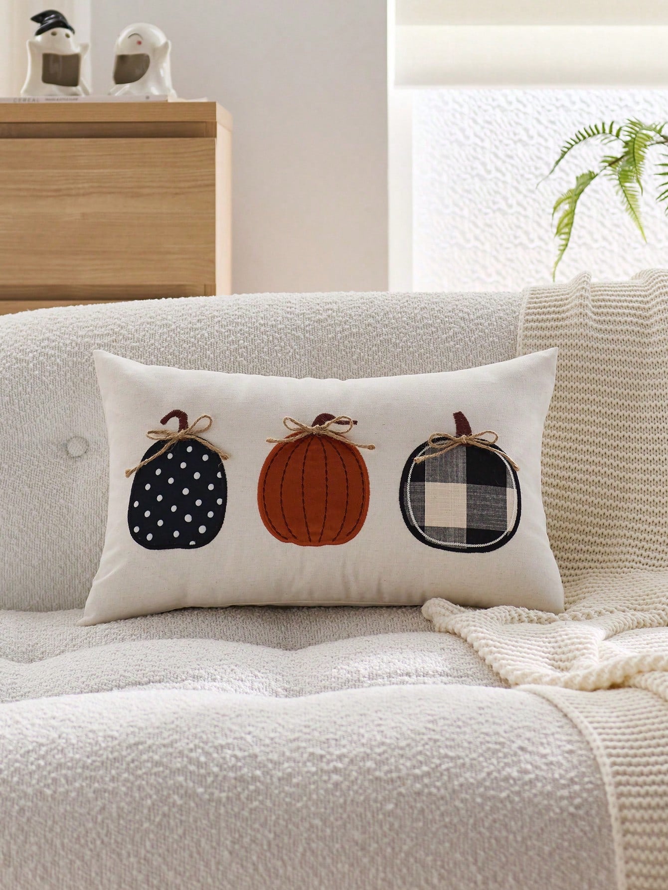 1pc Halloween Plaid Pumpkin Embroidered Pillowcase, Suitable For Indoor Decor, Halloween Decoration, All-Season Pillowcase, Without Insert