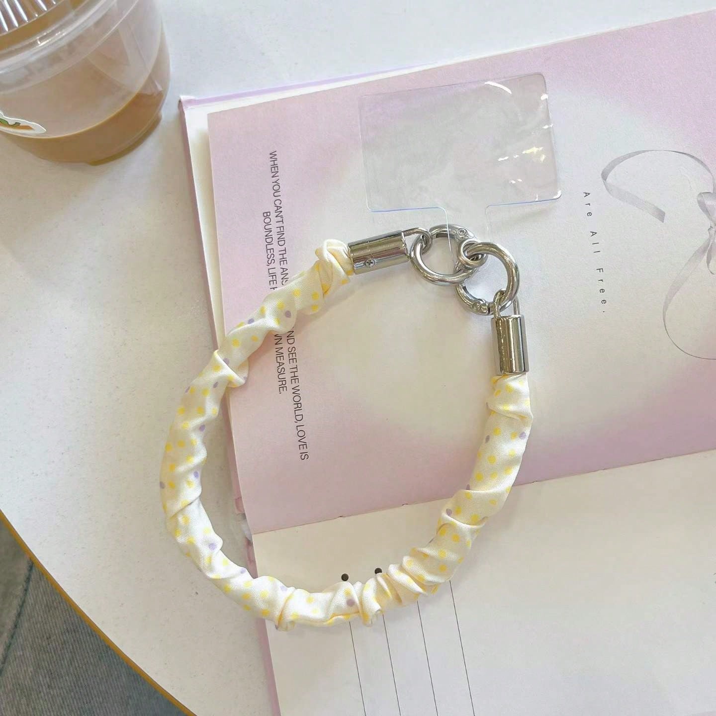 1pc INS Style Korean Dopamine Polka Dot Pleated Wrist Strap Phone Lanyard Fashion Versatile Bag Charm Short Phone Case Earphone