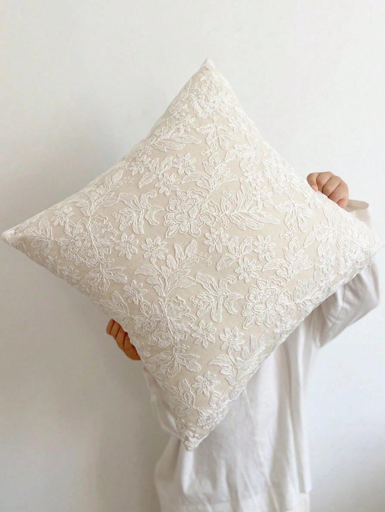 1pc Lace Embroidered Faux Fur Decorative Throw Pillow/Lumbar Pillow Cover, For Bedroom, Living Room, Sofa