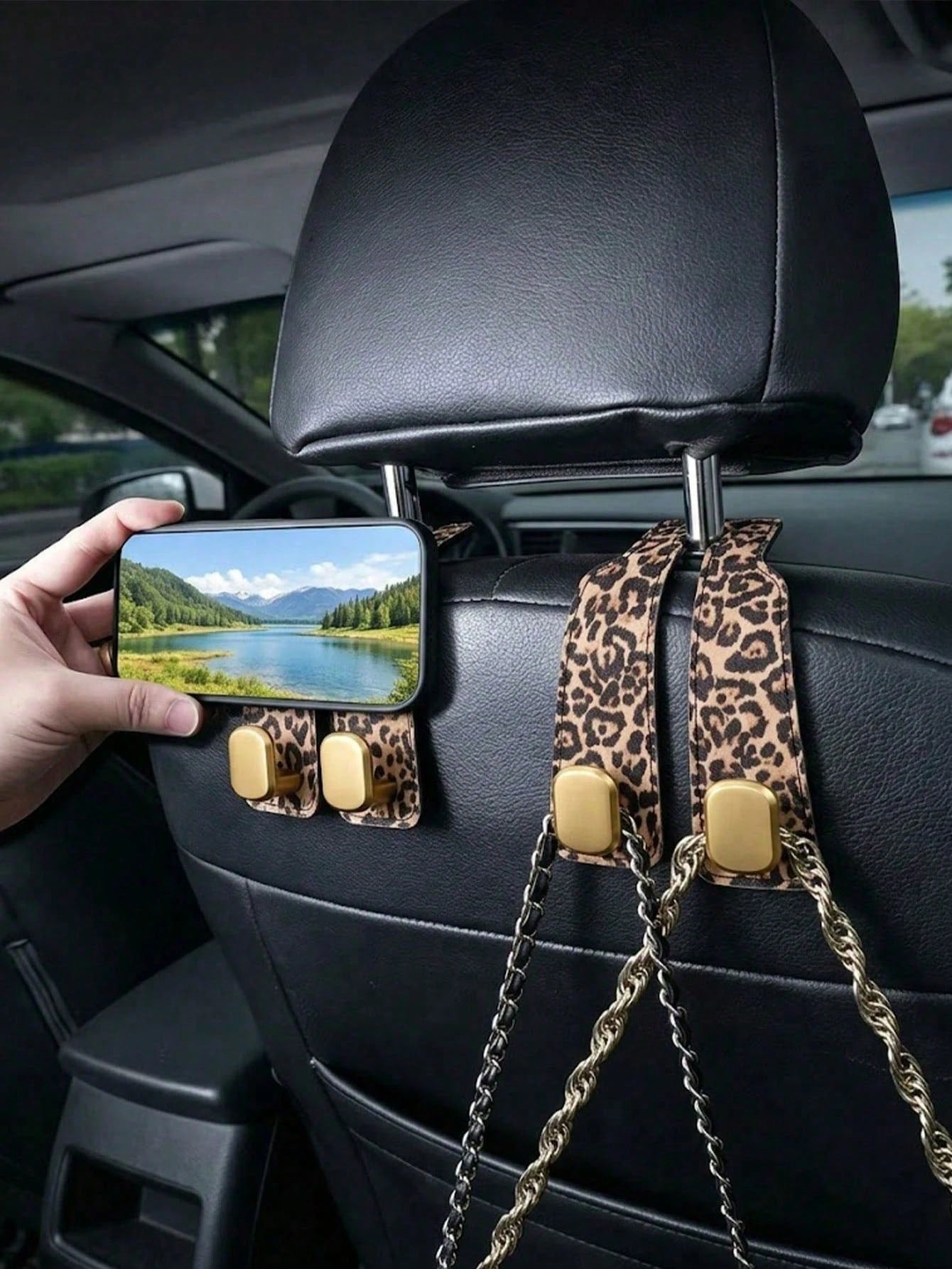 1pc Leopard Print Car Seat Back Hook, Alloy Hanging Rack Car Interior Storage Organizer, Universal Headrest Hidden Installation Car Accessory, Soft Leather Rubber Back Seat Hanging Bag Hook Suitable F
