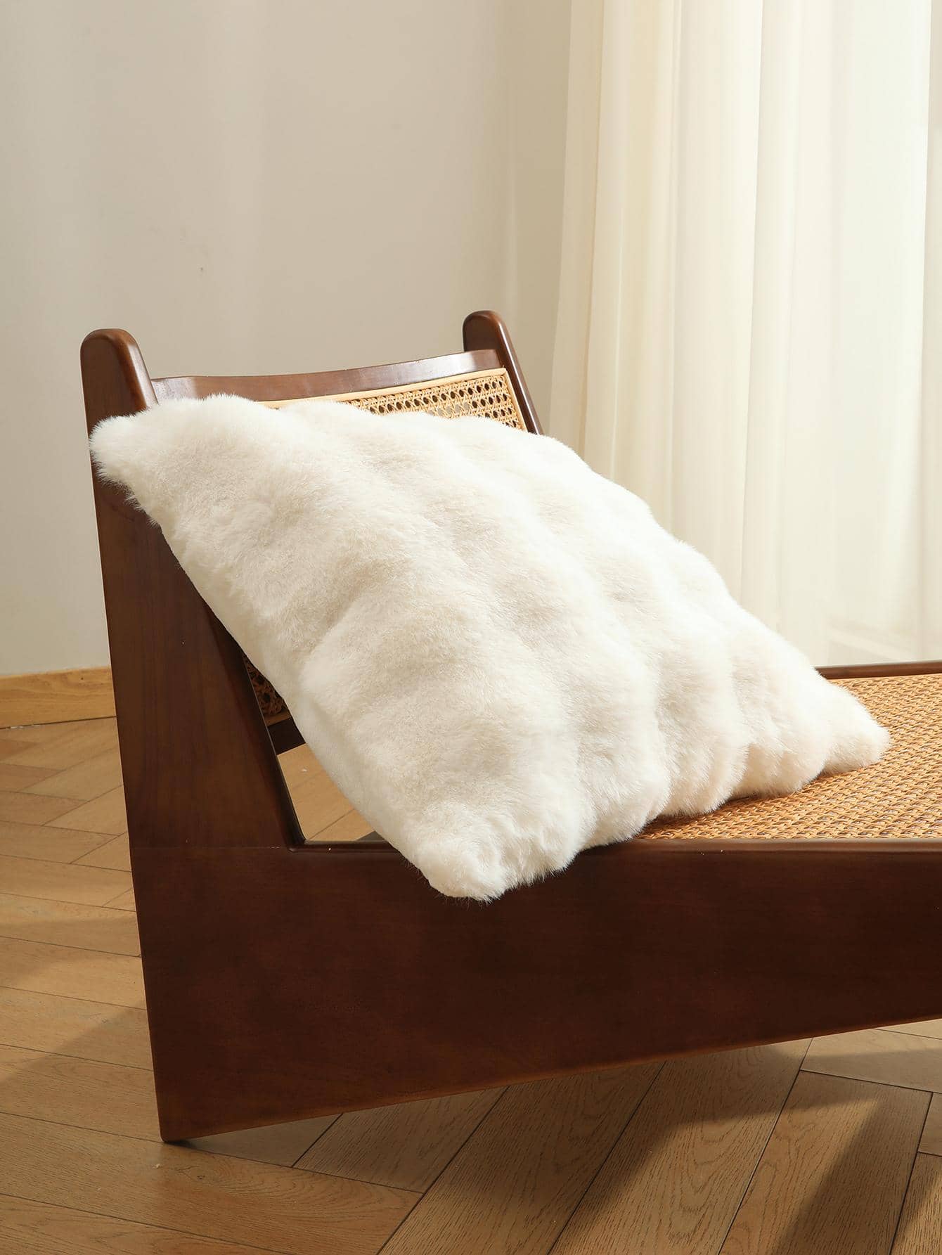 1pc Luxurious Faux Rabbit Fur Tuscany Pillow Cover, Without Pillow Insert, Plush Fluffy Home Decorative Cushion Cover For Living Room Sofa, Bedroom Headboard, Oversized Throw Pillow
