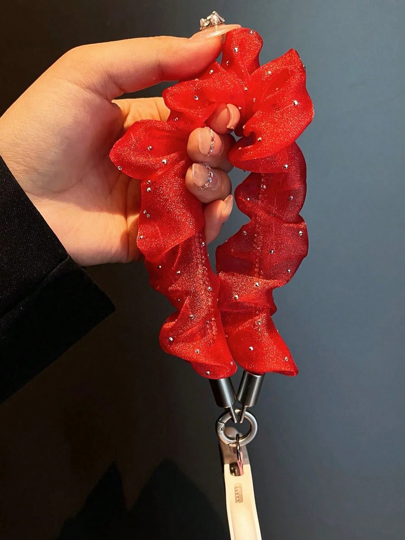 1pc Netting Fabric Dot Pattern Phone Charm, Mobile Phone Chain, Handmade Beads, Mobile Phone Hanger, Mobile Phone Hanger Cord, CDD Camera Anti-Detachment Chain, Travel Anti-Detachment Mobile Phone Cha