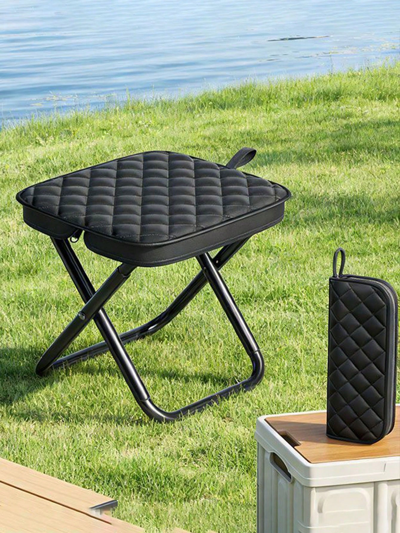 1pc Outdoor Thick Folding Stool, Portable Compact Footrest Seat, Sturdy & Stable, Suitable For Camping, Fishing, Sketching, Indoor & Outdoor Use, Comfortable Foldable Small Chair For Commuting, Picnic