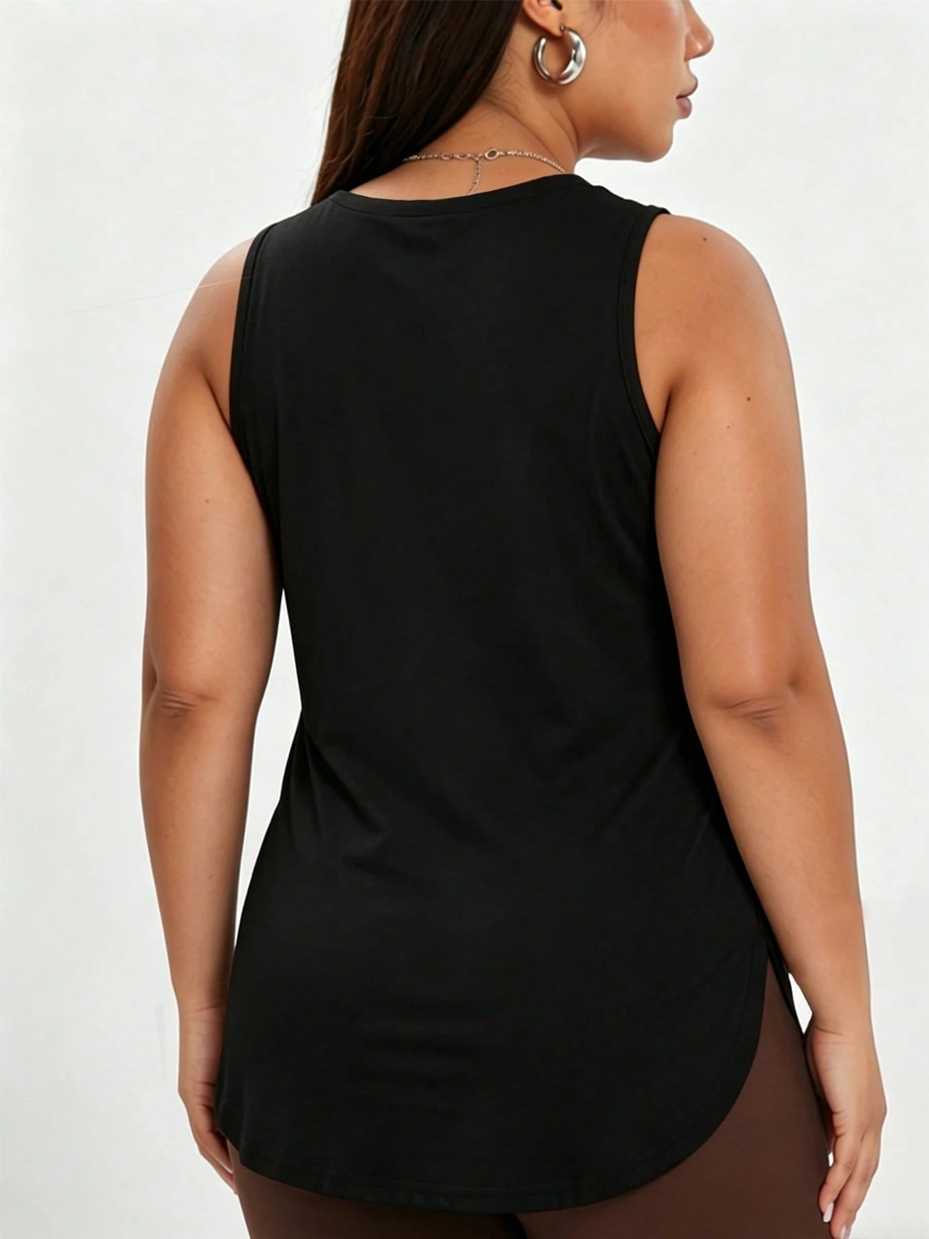 1pc Plus Size Women's Casual Sports Loose Tank Top T-Shirt, Small Round Neck Sleeveless Side Slit Comfortable Soft Fabric, Essential For Daily Casual Outings, Sports, Fitness And Layering, Summer Styl