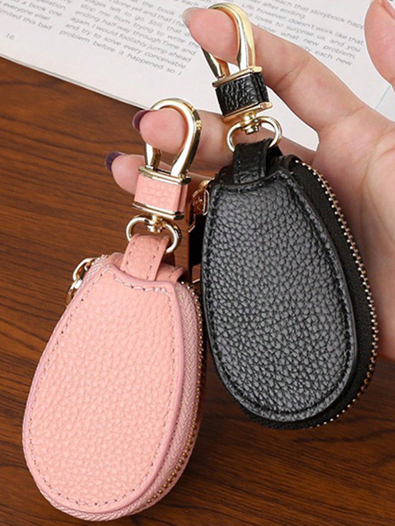1pc Portable Elliptical Keybag Keychains, Large Capacity Multi Functional General Motors Key Waist Buckle Bag For Men And Women, Universal Keybag Key Chain, Car Keyring, Back To School Gift (Please No