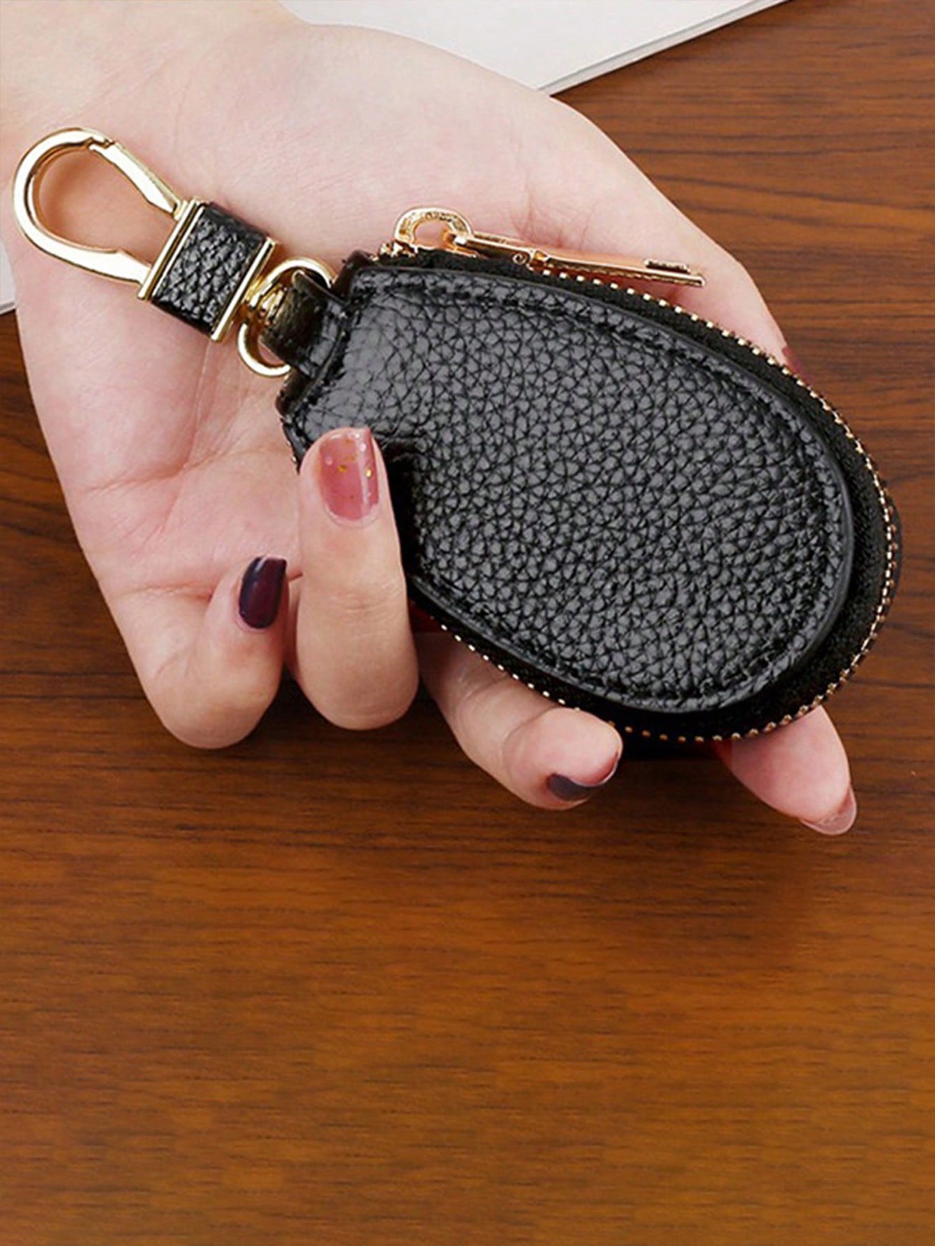 1pc Portable Elliptical Keybag Keychains, Large Capacity Multi Functional General Motors Key Waist Buckle Bag For Men And Women, Universal Keybag Key Chain, Car Keyring, Back To School Gift (Please No