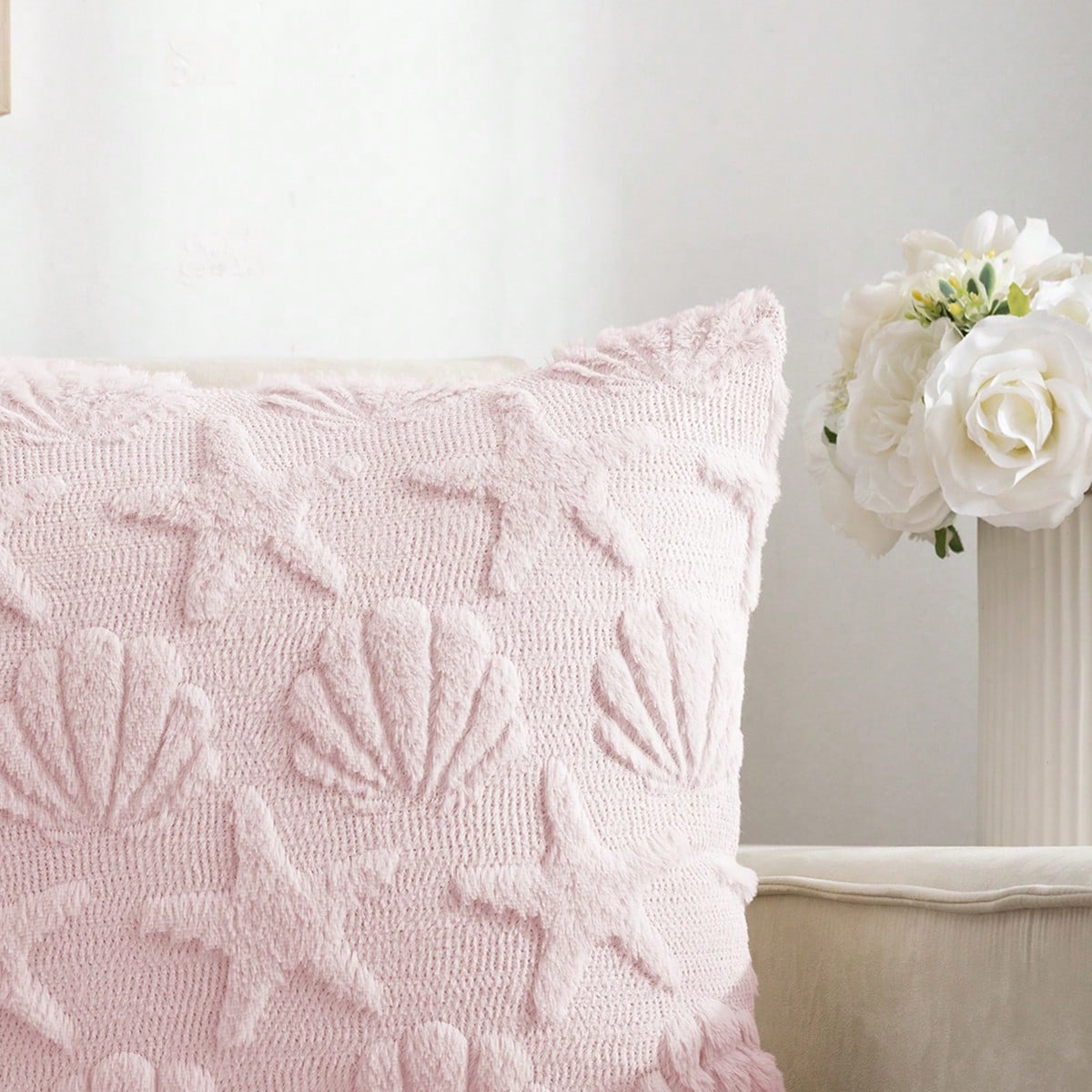 1pc Quilted Floral Plush Pillow Cover, Modern Style, Suitable For Home Decor In Living Room, Bedroom, Sofa, All Season