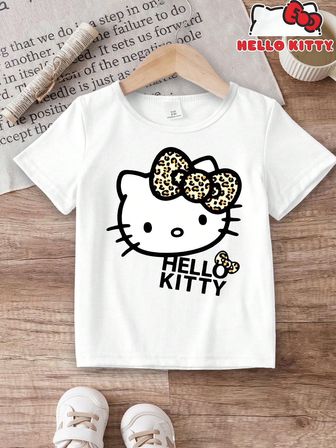1Pc (Random 3 Styles, Send 1 Pc),Girls Short Sleeve Tee With Leopard Bow Hello Kitty Graphic, Crew Neck Casual Daily Summer Top