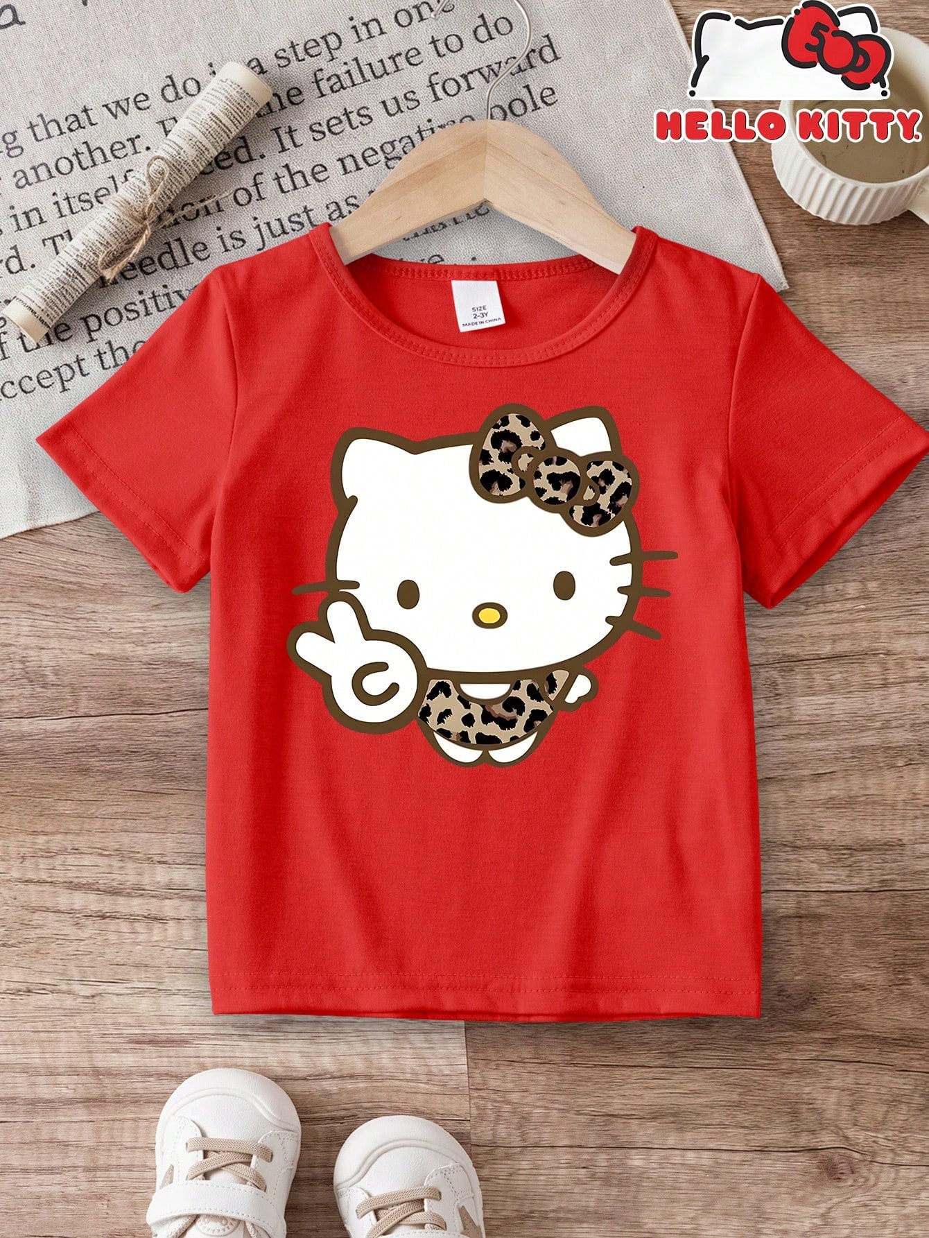 1Pc (Random 3 Styles, Send 1 Pc),Girls Short Sleeve Tee With Leopard Bow Hello Kitty Graphic, Crew Neck Casual Daily Summer Top