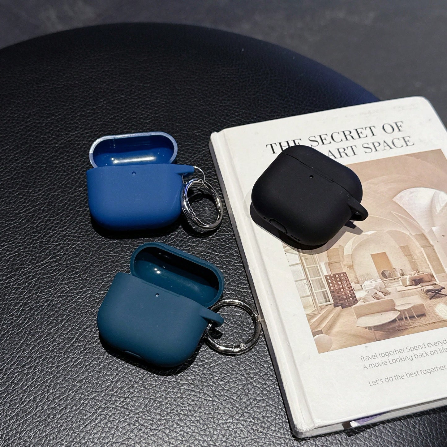 1pc Solid Color Silicone Earphone Case Compatible With Air Pods, Silicone One-Piece Solid Color Protective Cover