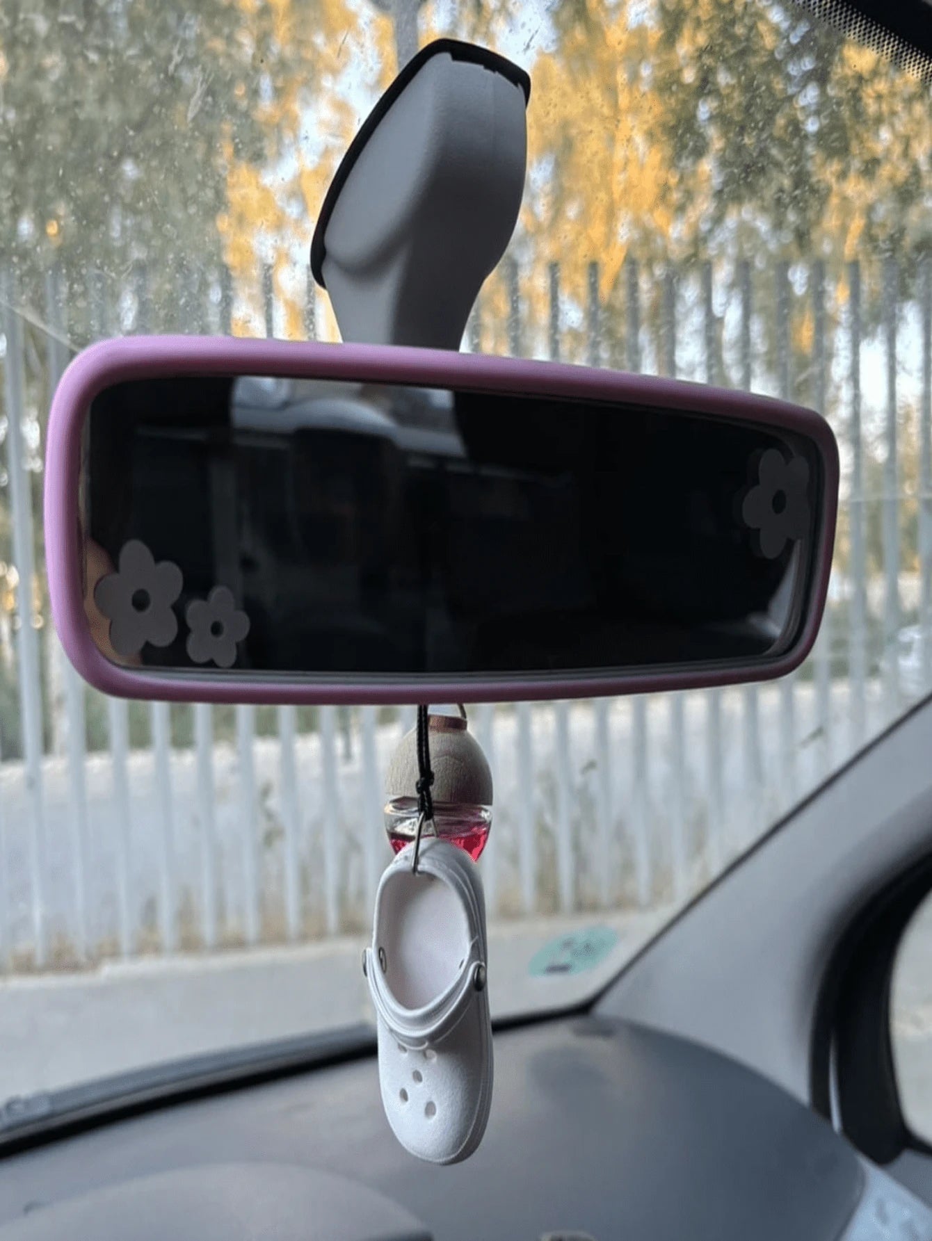 1pc Tesla Model3/Y Interior Rearview Mirror Silicone Frame Trim Accessories, Decoration