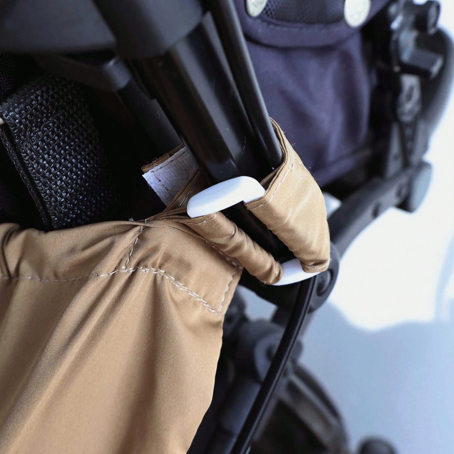 1pc Waterproof Bear Stroller Organizer Bag, Fashionable Mom Casual Waterproof Storage Bag, Large Capacity Stroller Hanging Bag, Suitable For Baby Clothes Storage And Outdoor Use