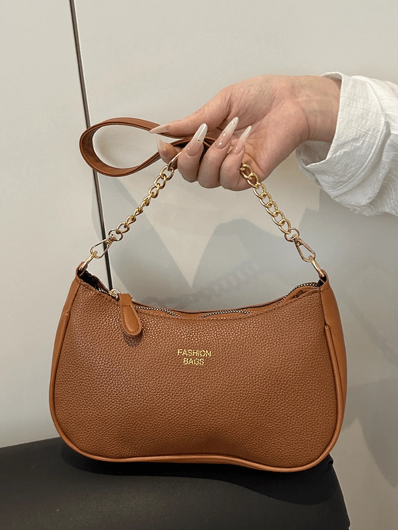 1pc Women Elegant Vintage Brown Litchi Grain Chain Underarm Shoulder Bag,Crescent Hobo Crossbody Bag,Office Daily Essentials,Luxury Party,Daily Use.