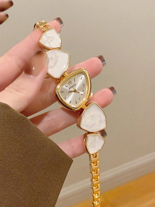 1pc Women's Gold Alloy Asymmetrical Bracelet Watch, Fashion Arabic Numeral Dial, Quartz Movement, Adjustable Strap, Suitable For Daily Decoration