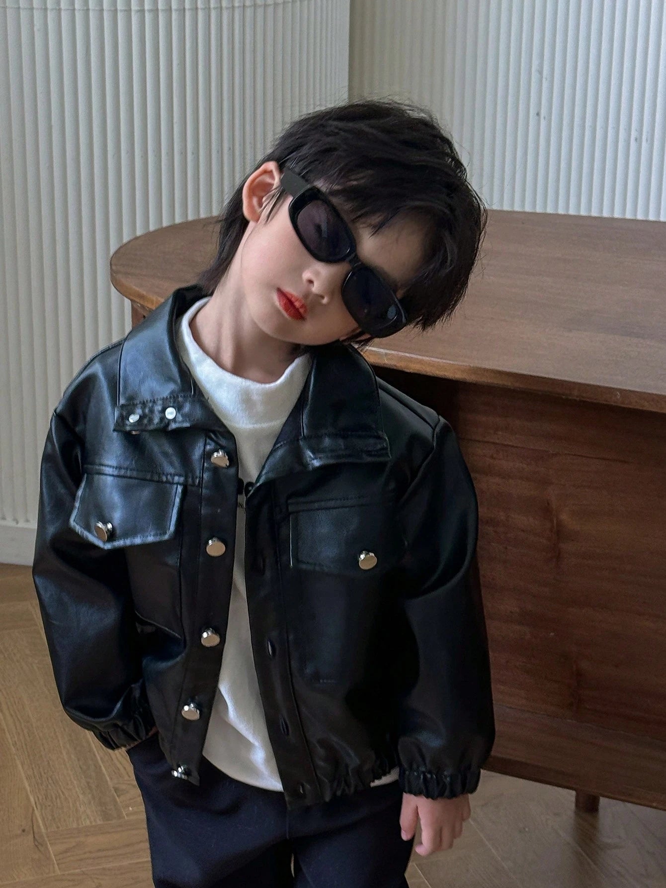 1pc Young Boys PU Leather Bomber Jacket,Winter Oversized Vintage Preppy Varsity Jacket With Flap Pocket,Turn-Down Collar Children Clothing For Autumn