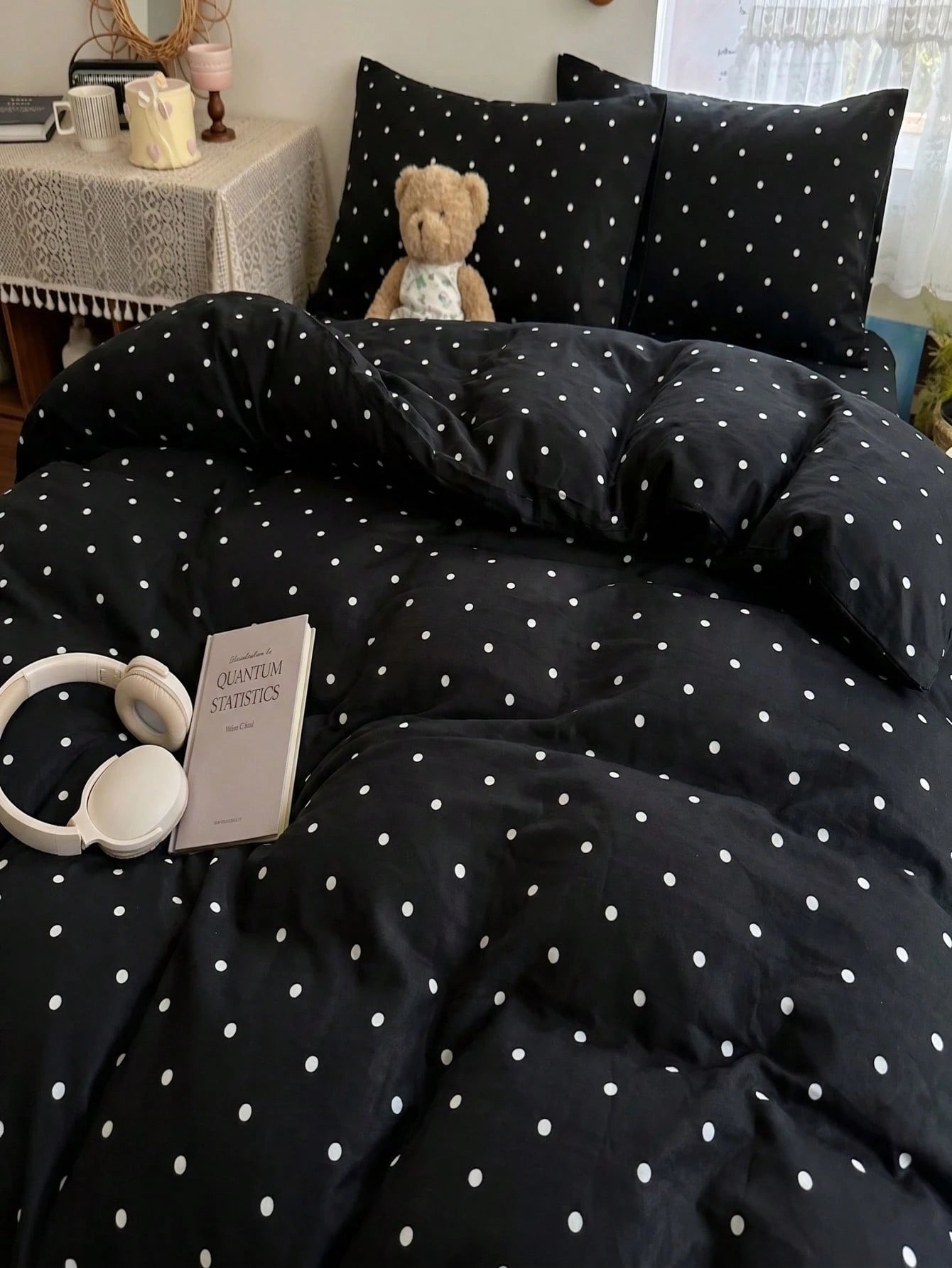 2/3pcs Black Fine Polka Dot Pattern Duvet Cover Bedding Set, Soft Breathable Wrinkle-Resistant, Helps Sleep, Luxury Hotel Style, Gift For Parents And Friends, Reversible Dual-Color Duvet Cover*1 Pillo