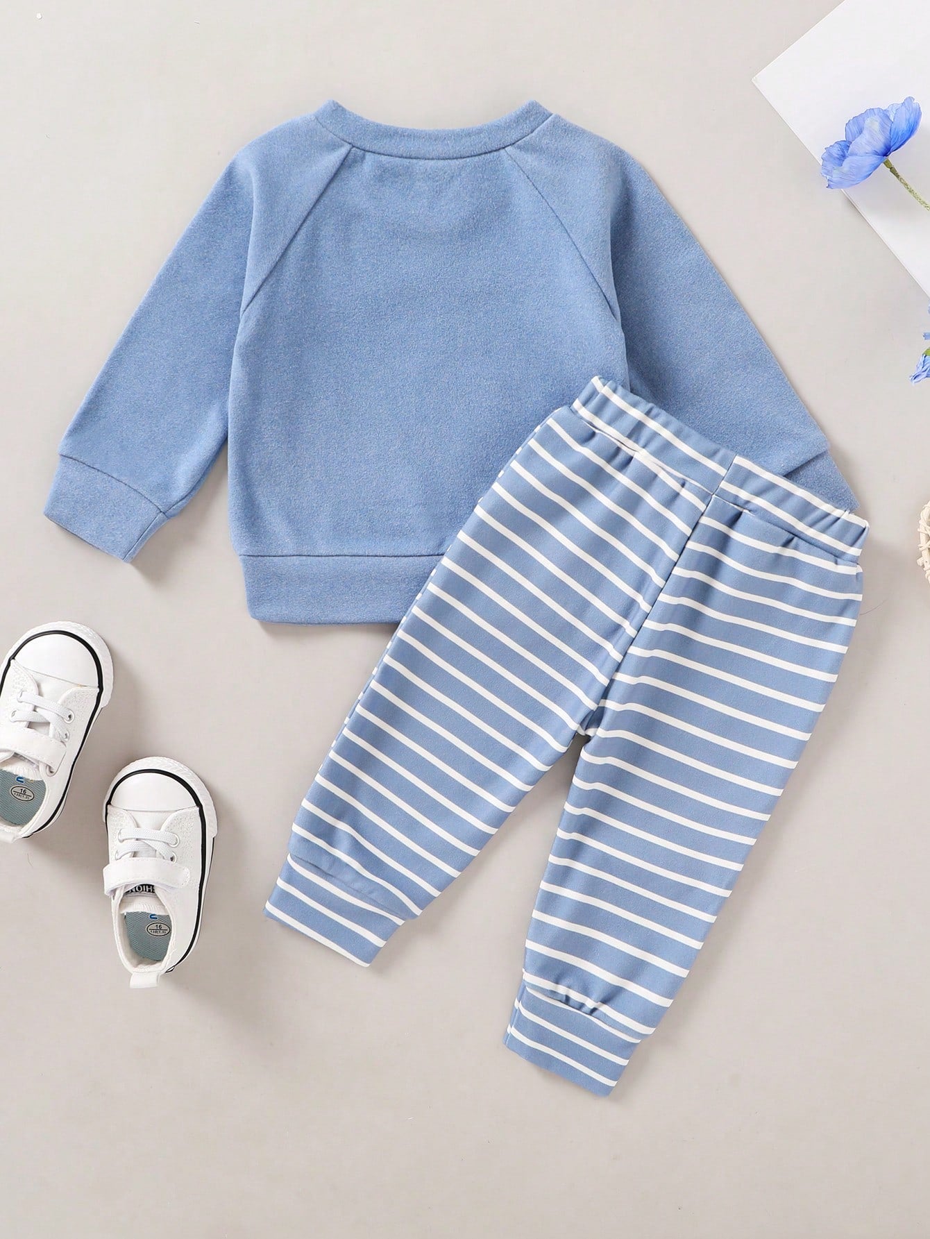 2-Piece Soft And Cute Baby Boy Solid Color Hoodie And Striped Pants Set, Soft, Comfortable And Breathable