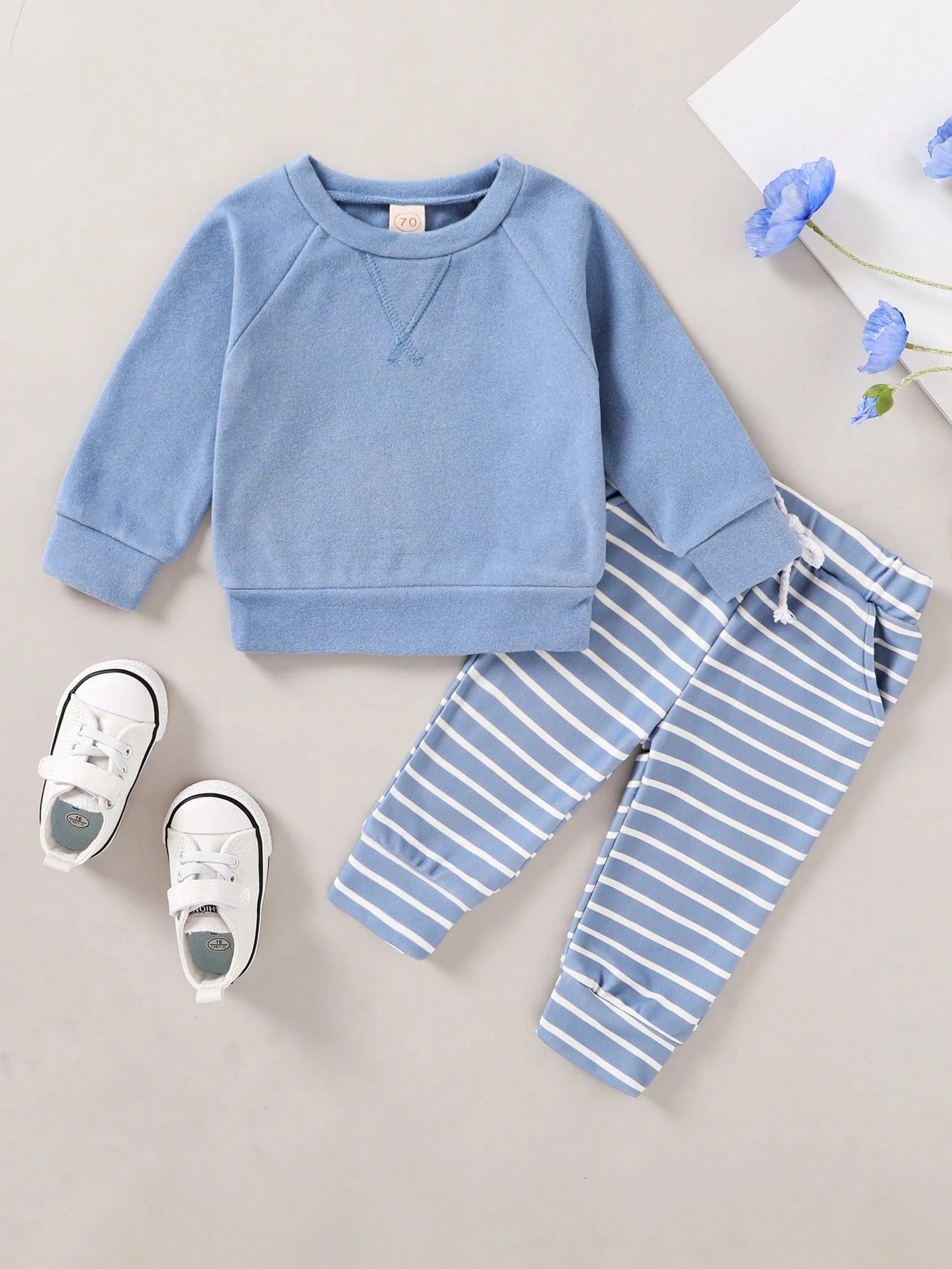 2-Piece Soft And Cute Baby Boy Solid Color Hoodie And Striped Pants Set, Soft, Comfortable And Breathable