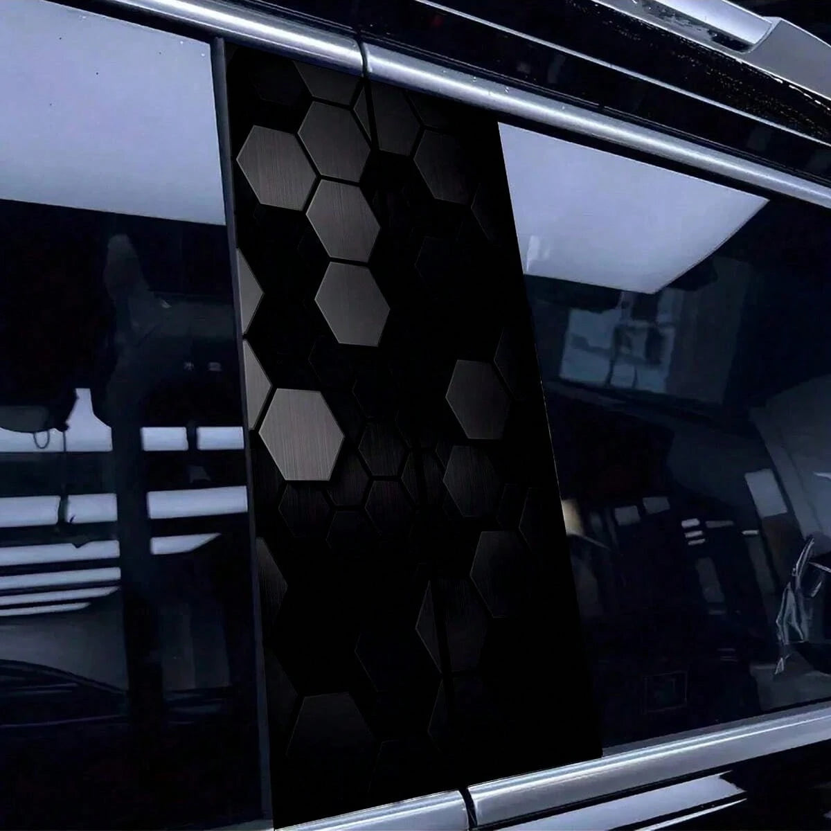 2 Pieces Set Of Sci-Fi Themed Car B-Pillar Stickers- Vinyl Material, Semi-Matte Finish, Easy To Apply And Waterproof, Hexagonal Honeycomb Pattern, Easy To Replace, Disposable Car Accessories, Perfect