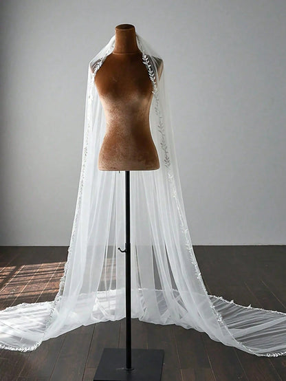 2026 Long Lace Veil, 1 Piece With 3-Meter Eyelash Lace Train, Built-In Metal Hair Comb, Suitable For Church And Cathedral Weddings, Bohemian Style.