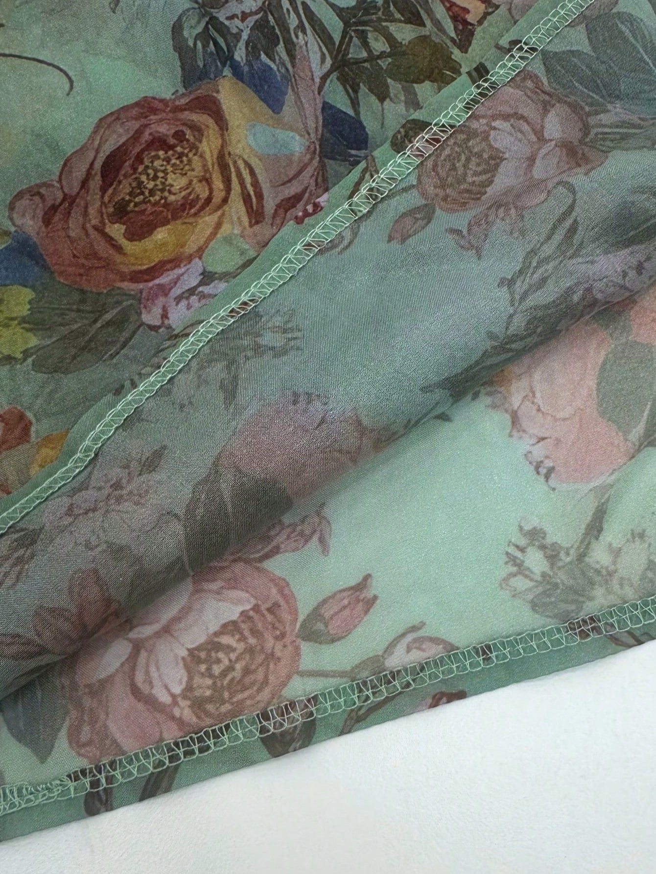 2026 New Floral V-Neck Hollow Lace Patchwork Bohemian Blouse, Vintage Botanical Watercolor Rose Print, Boho Chic 90s Retro Romantic Style, Suitable For Spring/Summer, Music Festival, Party, Vacation