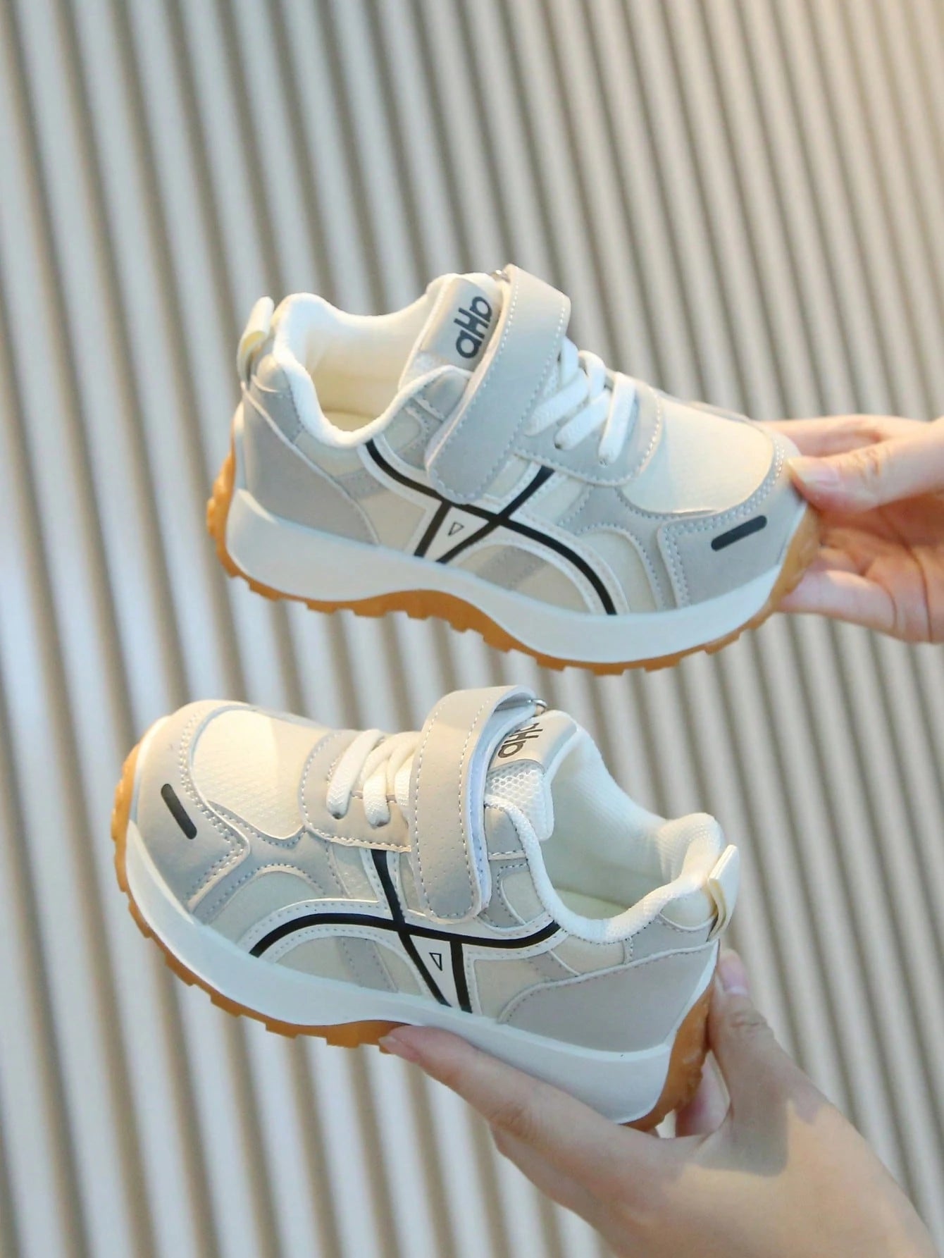 2026 Spring New Kids Sports Shoes, Soft Sole Design Suitable For 1-6 Years Old Boys' Running Shoes; Girls' Fashion Casual Sports Shoes