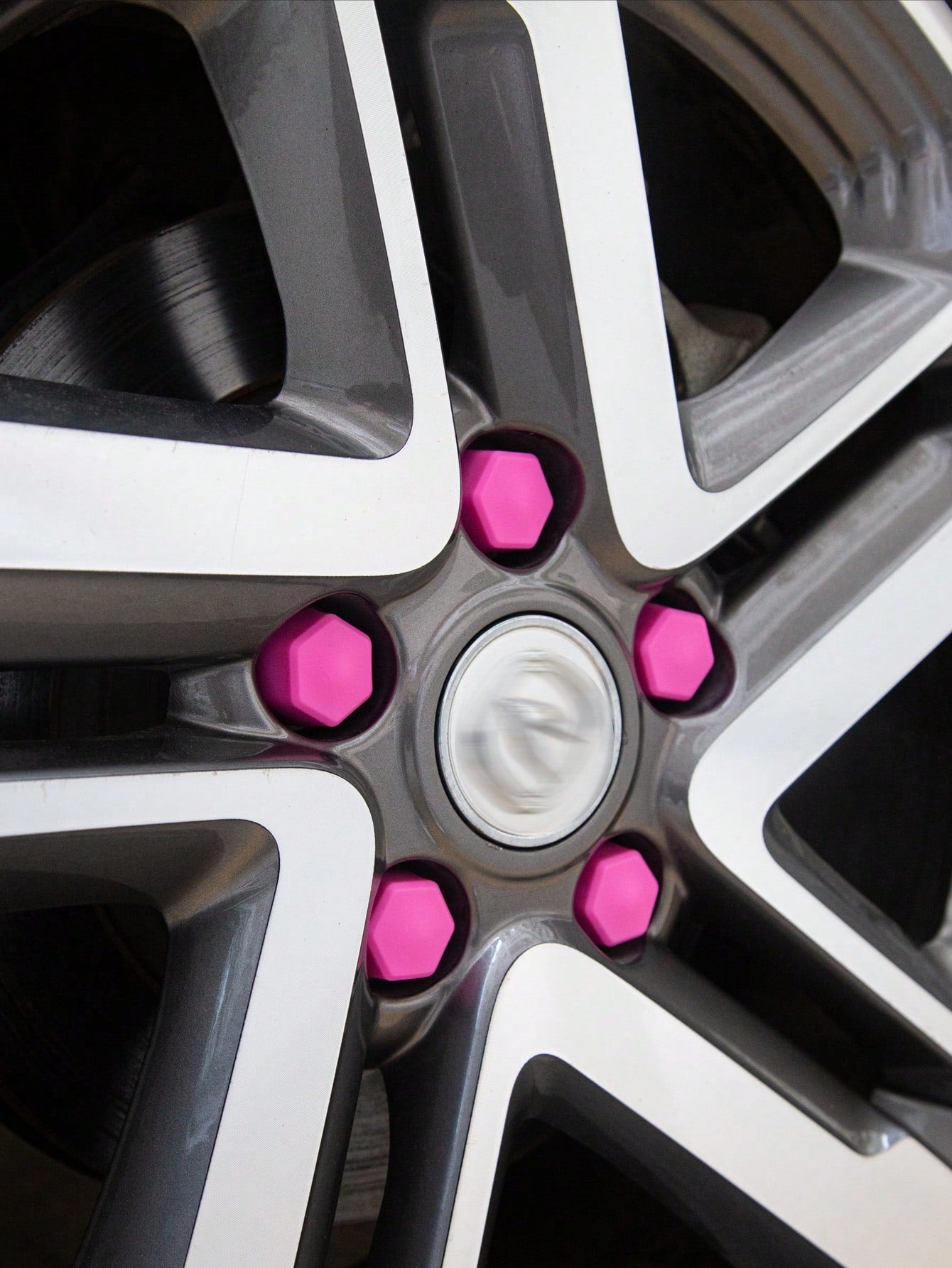20pcs 19mm Pink Silicone Car Wheel Tyre Hub Screw Bolt Nut Cap Cover