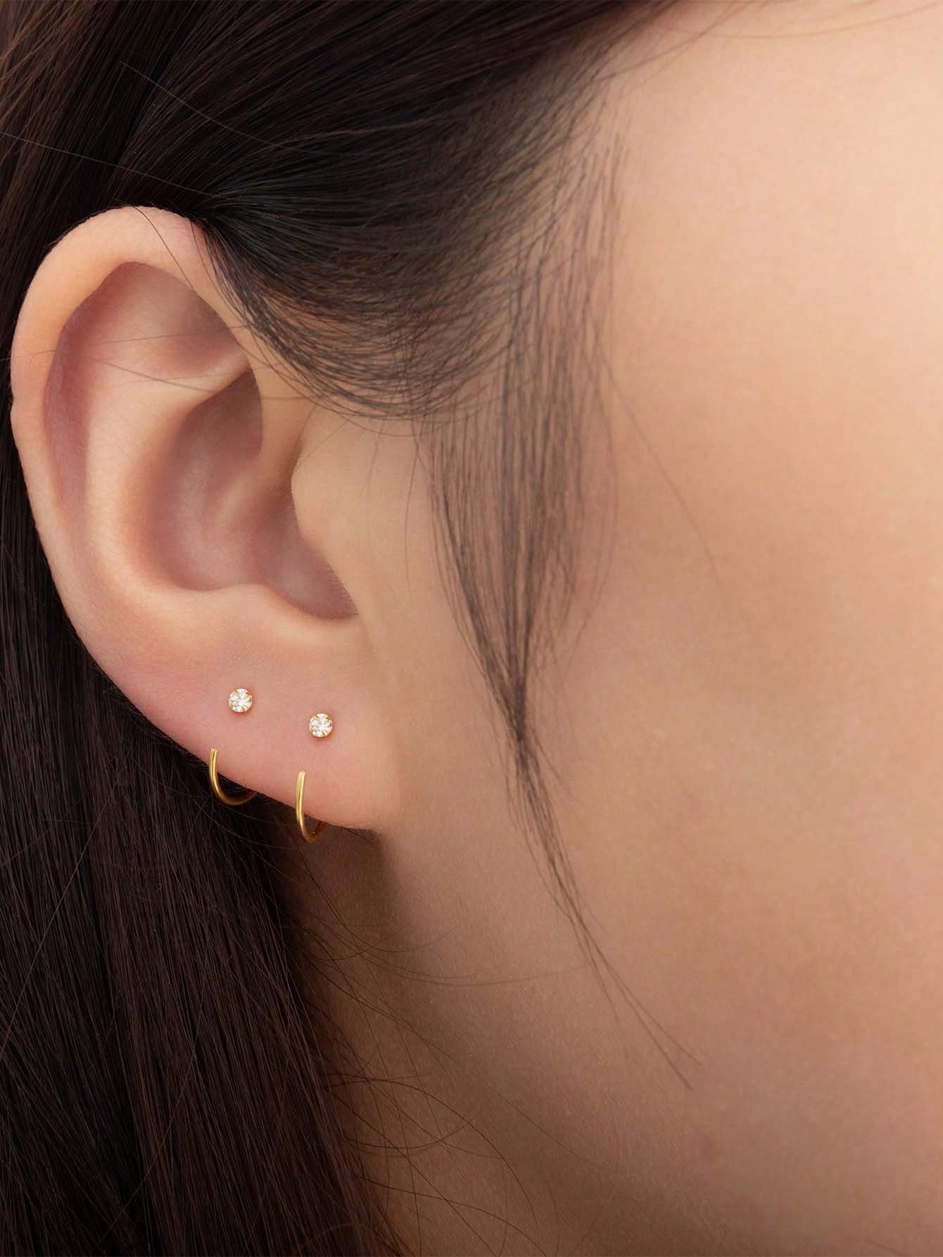 2pcs 925 Sterling Silver 2.0mm Round Cubic Zirconia Open C Design Hoop Earrings